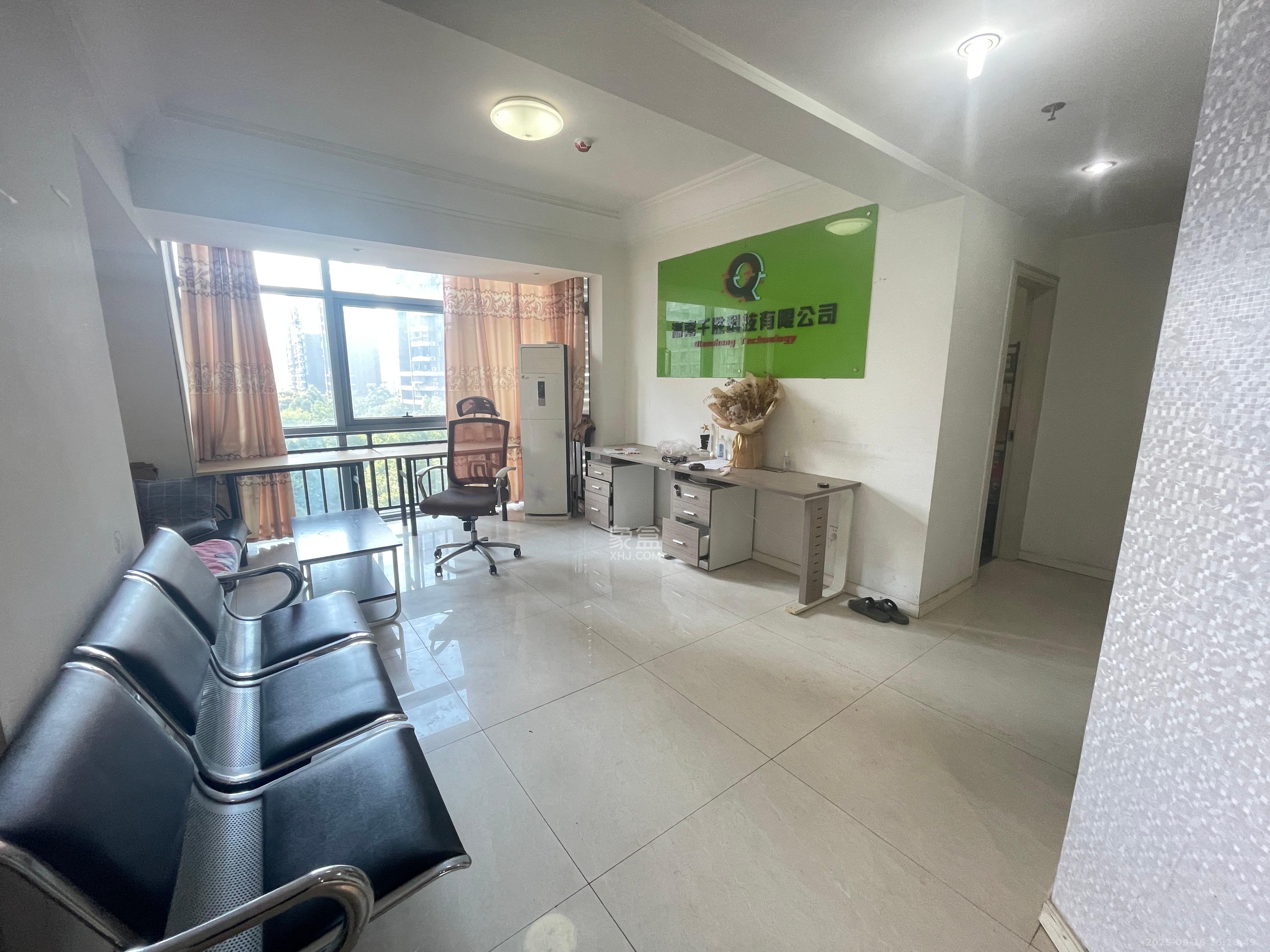 西子一间 2室1厅1卫 2200.0元/月 西子一间 2室1厅1卫 2200.0元/月室内图