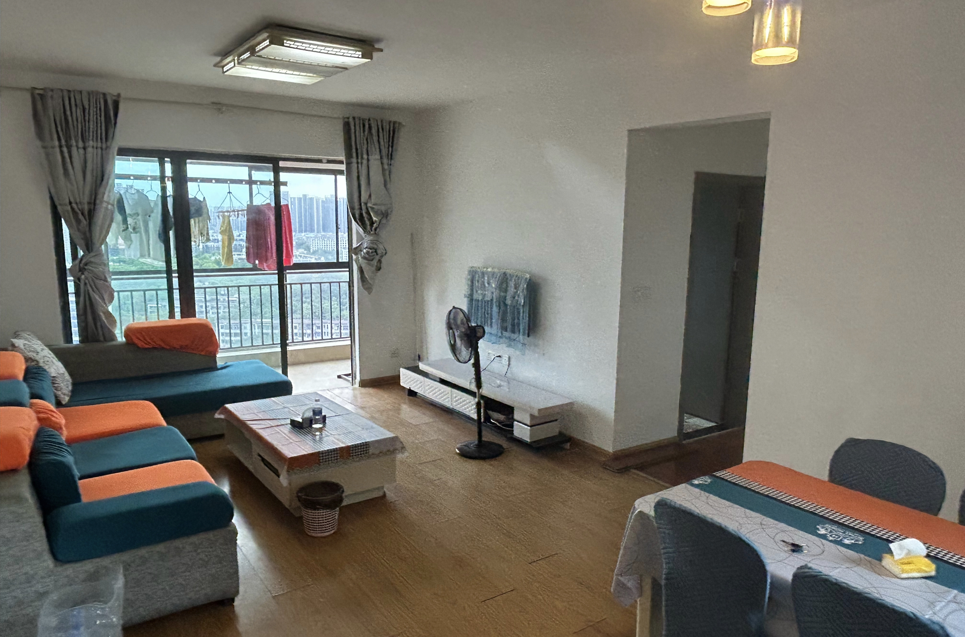 名仕华府 2室1厅1卫 1600.0元/月 名仕华府 2室1厅1卫 1600.0元/月室内图