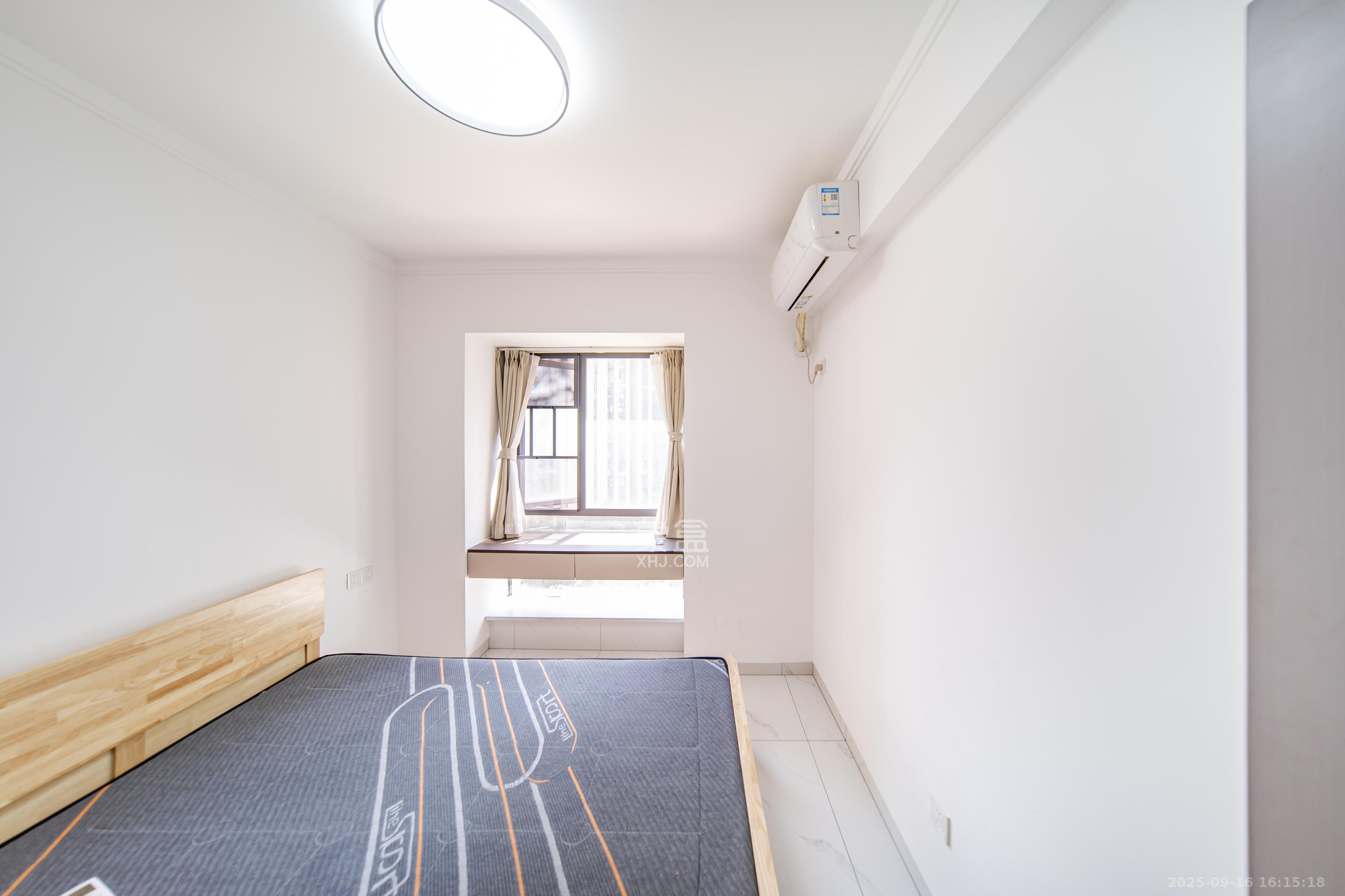 兰亭湾畔 3室2厅1卫 109.0万 兰亭湾畔 3室2厅1卫 109.0万卧室