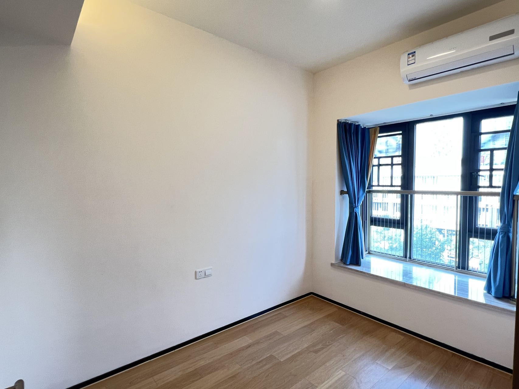 恒大上林苑  2室1厅1卫   1900.00元/月户型图