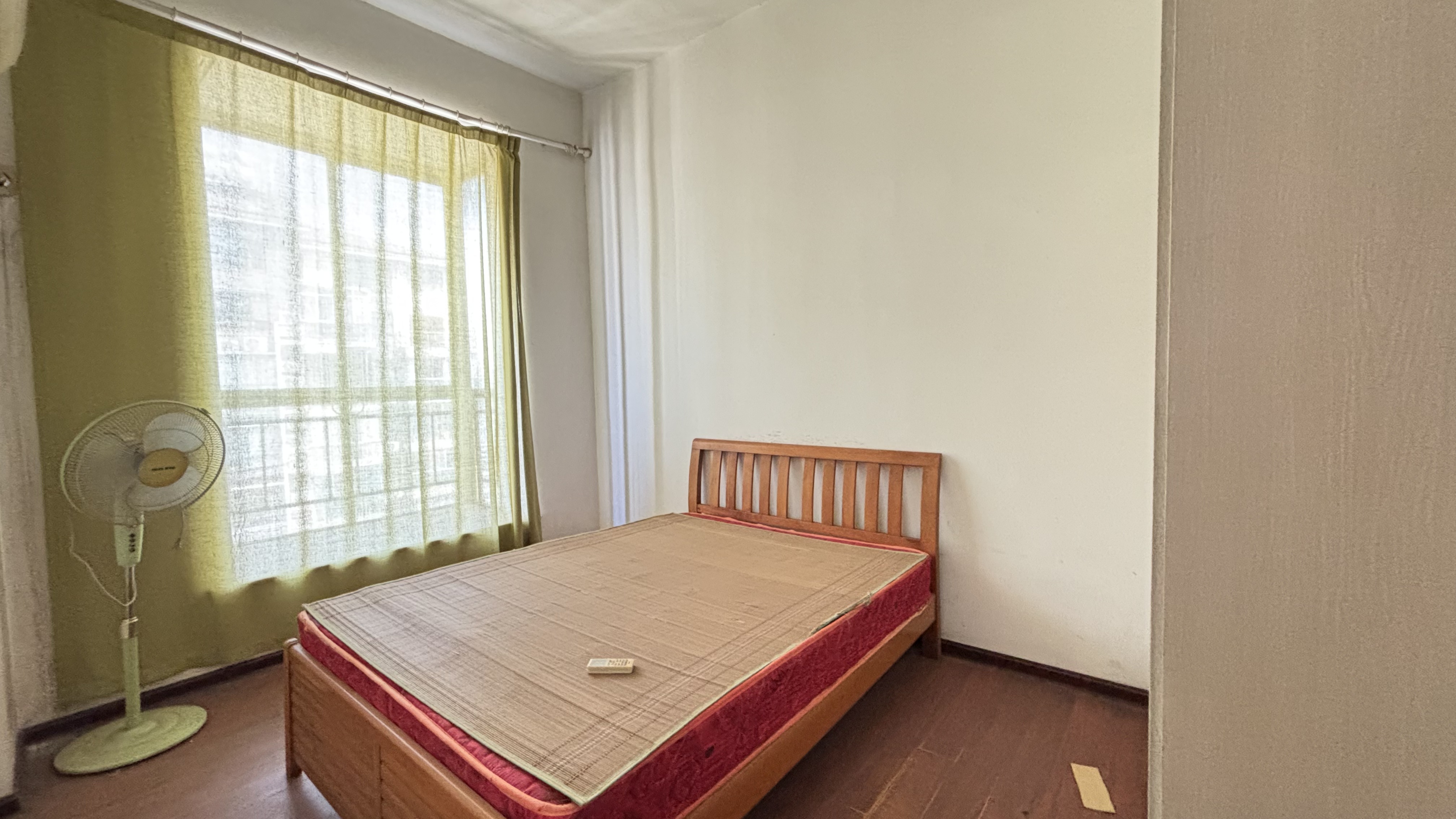 紫竹茗园 4室2厅2卫 48.0万 紫竹茗园 4室2厅2卫 48.0万室内图