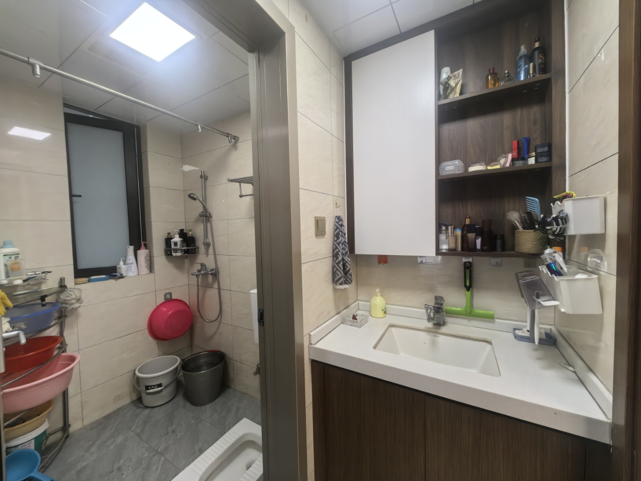 翡翠公园(北大资源)  3室2厅2卫    66.0万 翡翠公园(北大资源)  3室2厅2卫    66.0万室内图