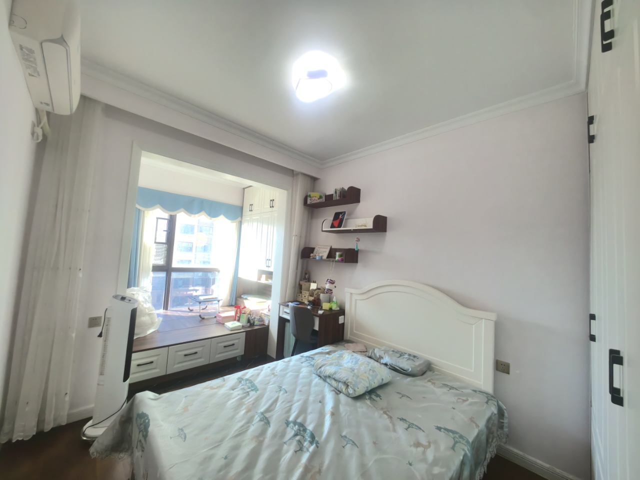 翡翠公园(北大资源)  3室2厅2卫    66.0万 翡翠公园(北大资源)  3室2厅2卫    66.0万室内图