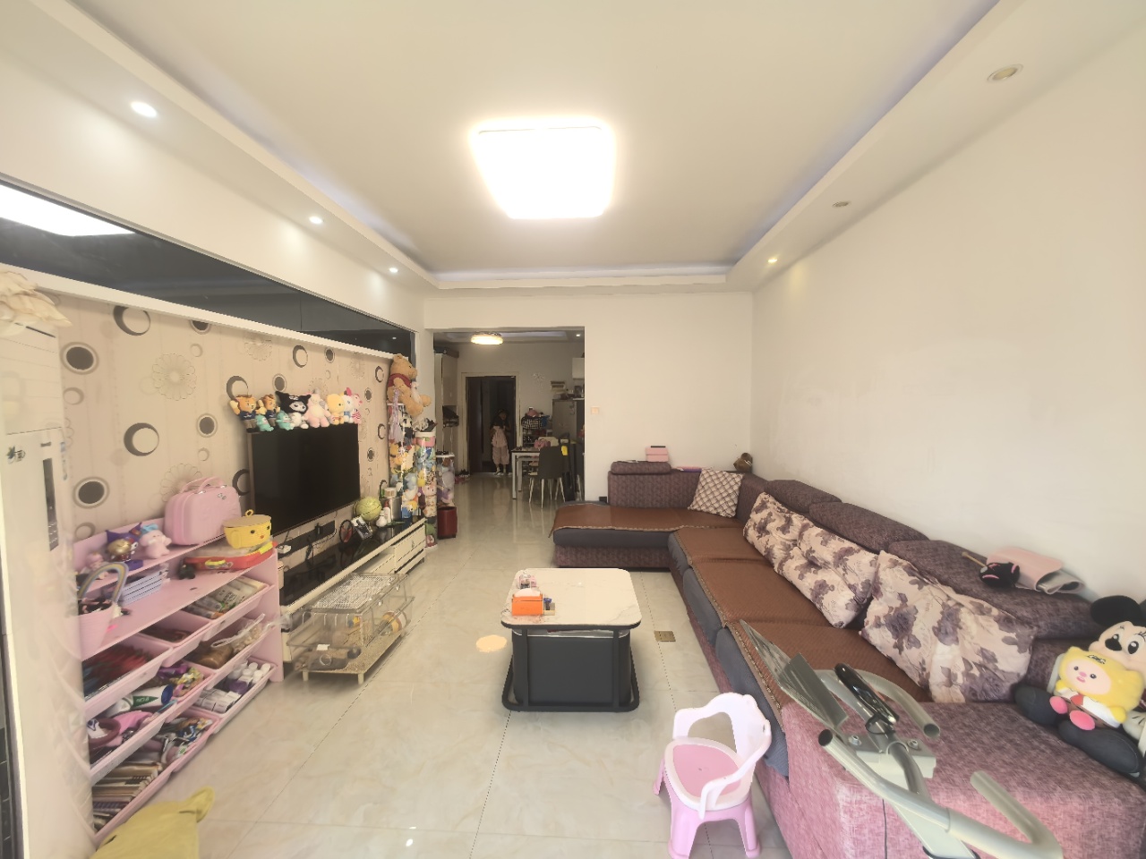 曼哈顿花园  2室2厅1卫    45.0万 曼哈顿花园  2室2厅1卫    45.0万室内图