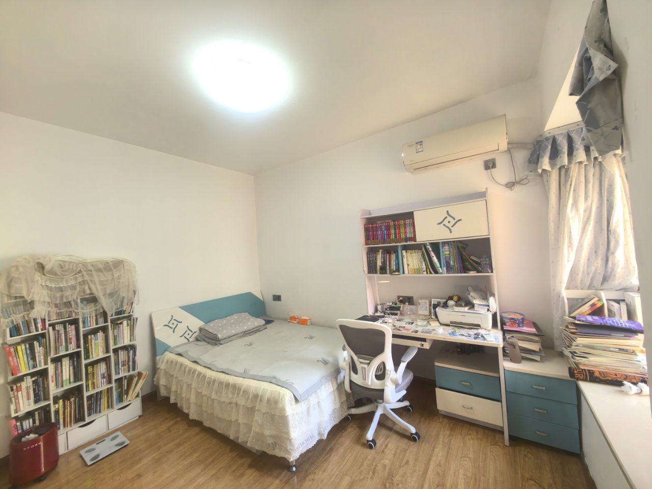 曼哈顿花园  2室2厅1卫    45.0万 曼哈顿花园  2室2厅1卫    45.0万室内图