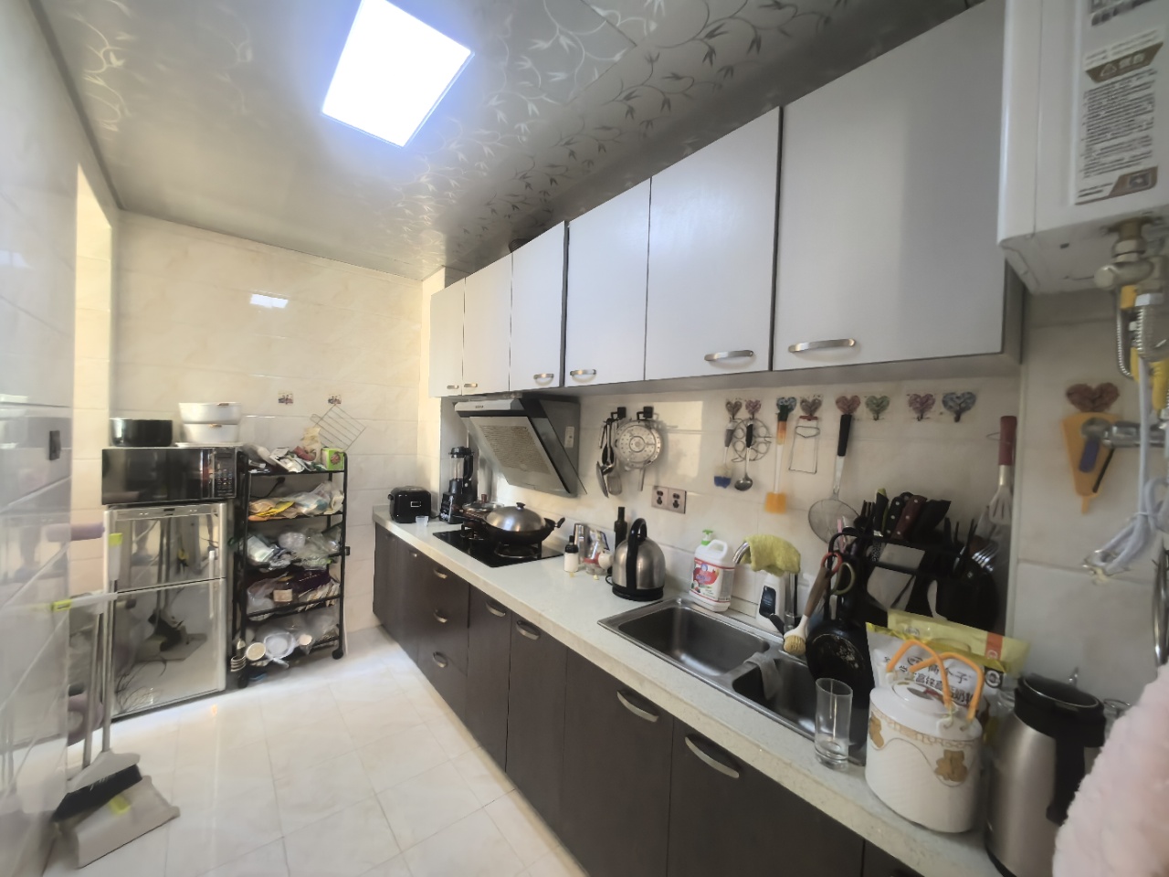 曼哈顿花园  2室2厅1卫    45.0万 曼哈顿花园  2室2厅1卫    45.0万室内图