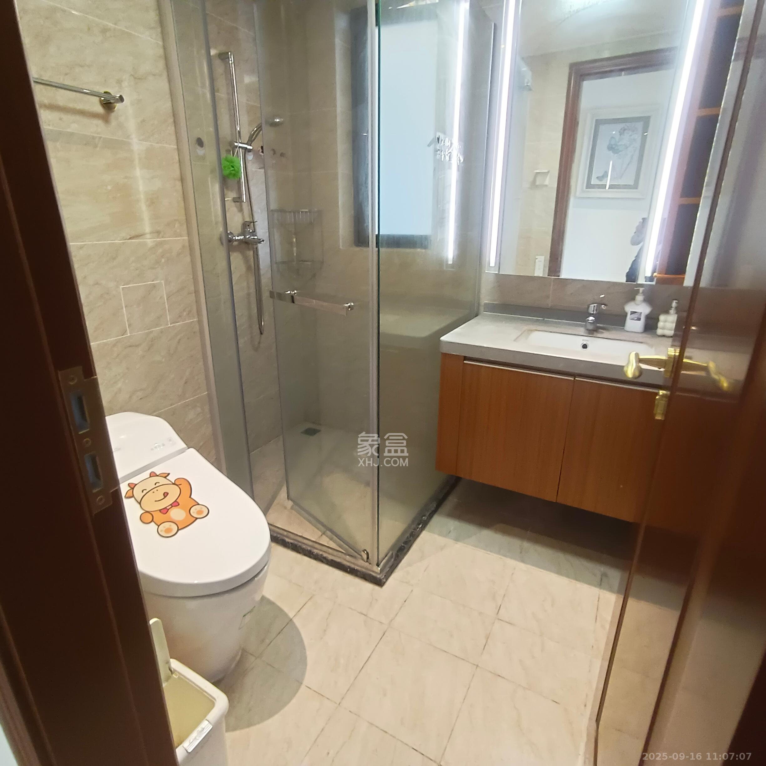 恒大雅苑 3室2厅2卫 3000.0元/月 恒大雅苑 3室2厅2卫 3000.0元/月室内图