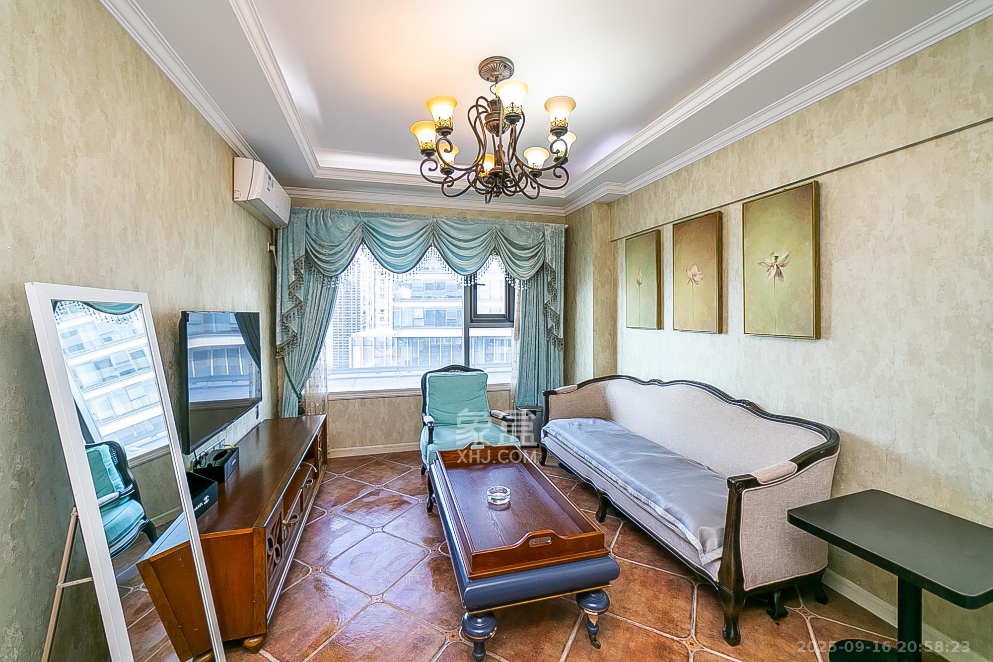 东怡外国(南湖一号)  1室1厅1卫    65.0万 东怡外国(南湖一号)  1室1厅1卫    65.0万