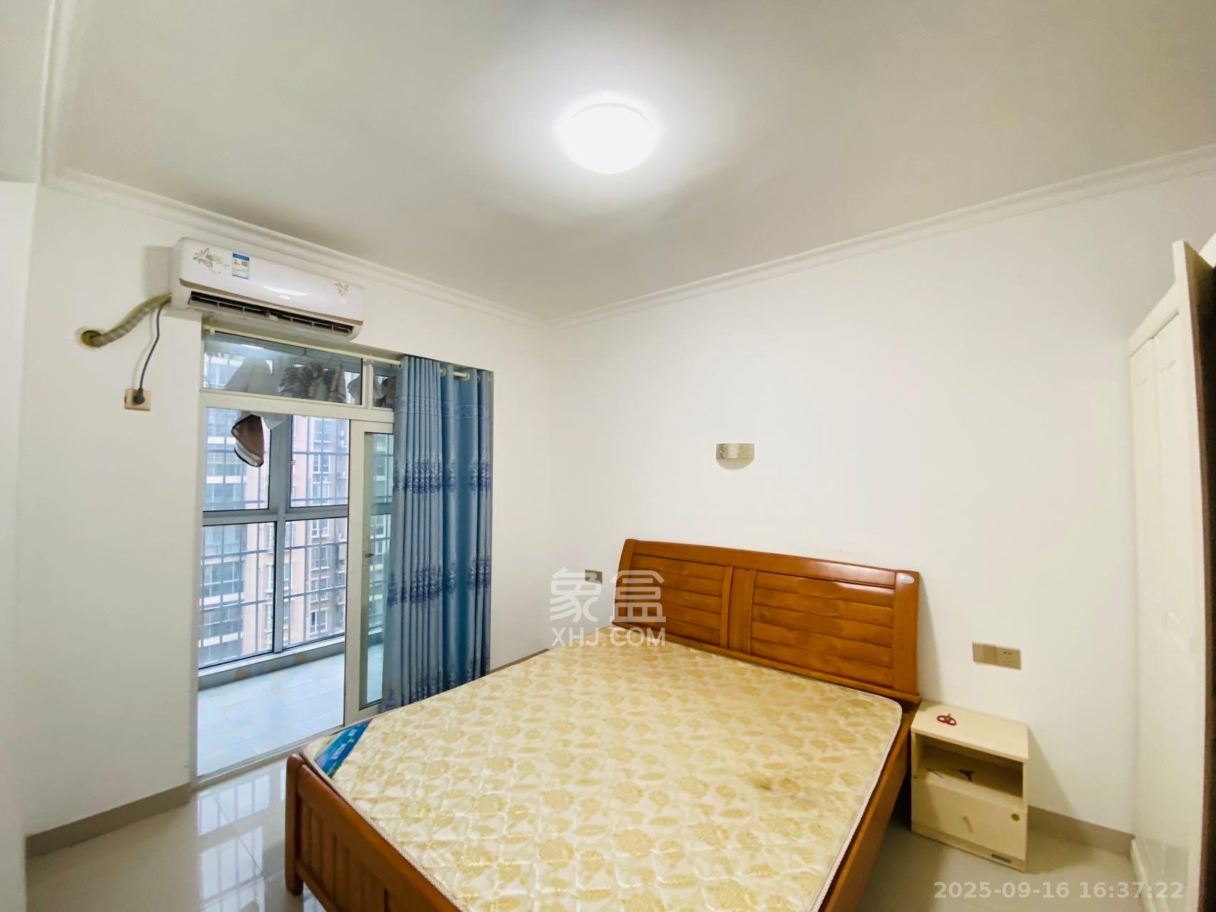 中房F联邦 4室2厅2卫 3200.0元/月 中房F联邦 4室2厅2卫 3200.0元/月室内图