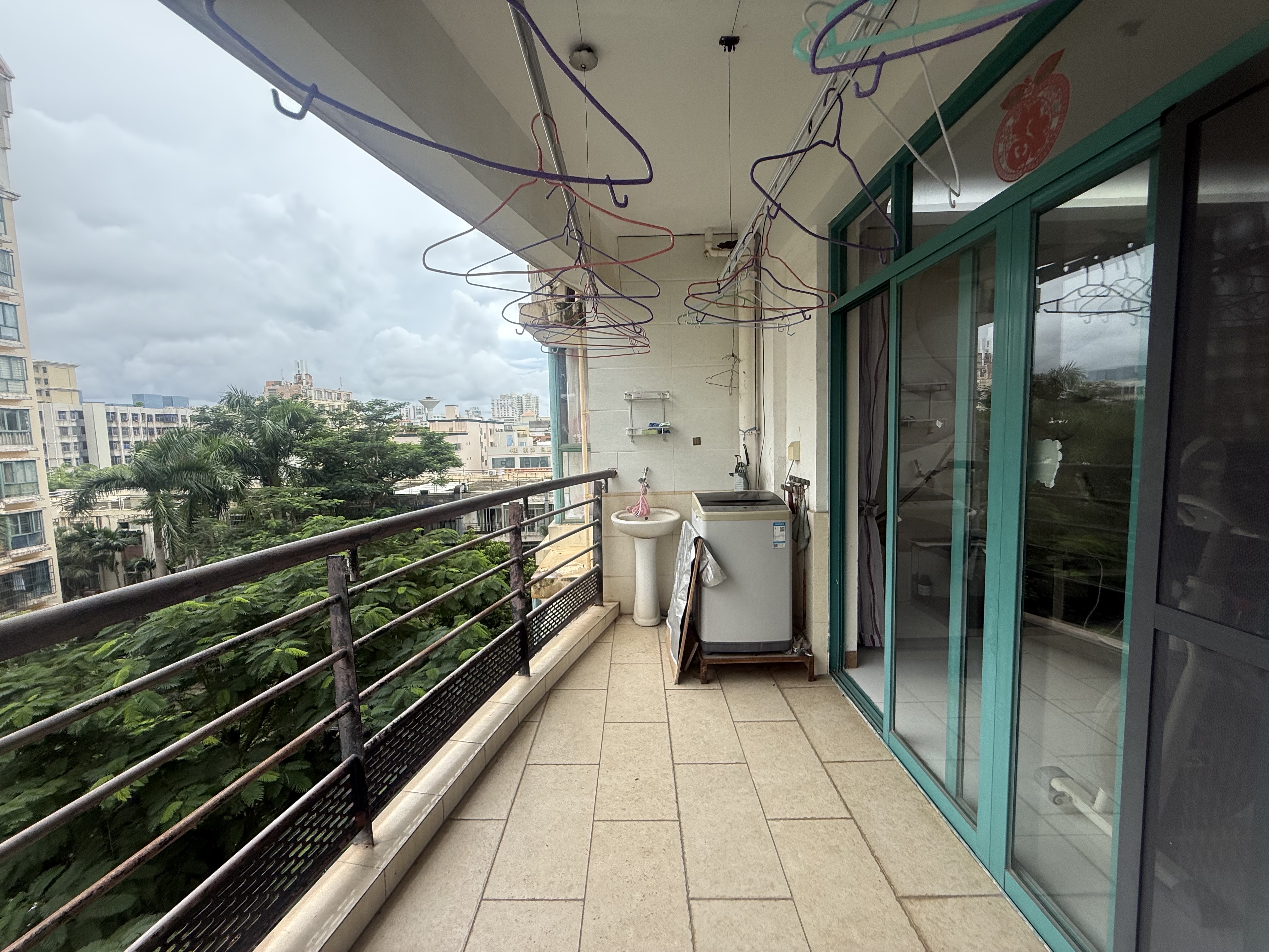 美舍名家 3室2厅2卫 3000.0元/月 美舍名家 3室2厅2卫 3000.0元/月室内图