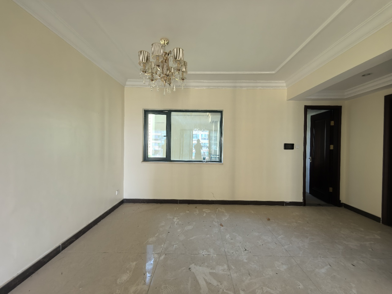 恒大绿洲 3室2厅2卫 1500.0元/月 恒大绿洲 3室2厅2卫 1500.0元/月室内图