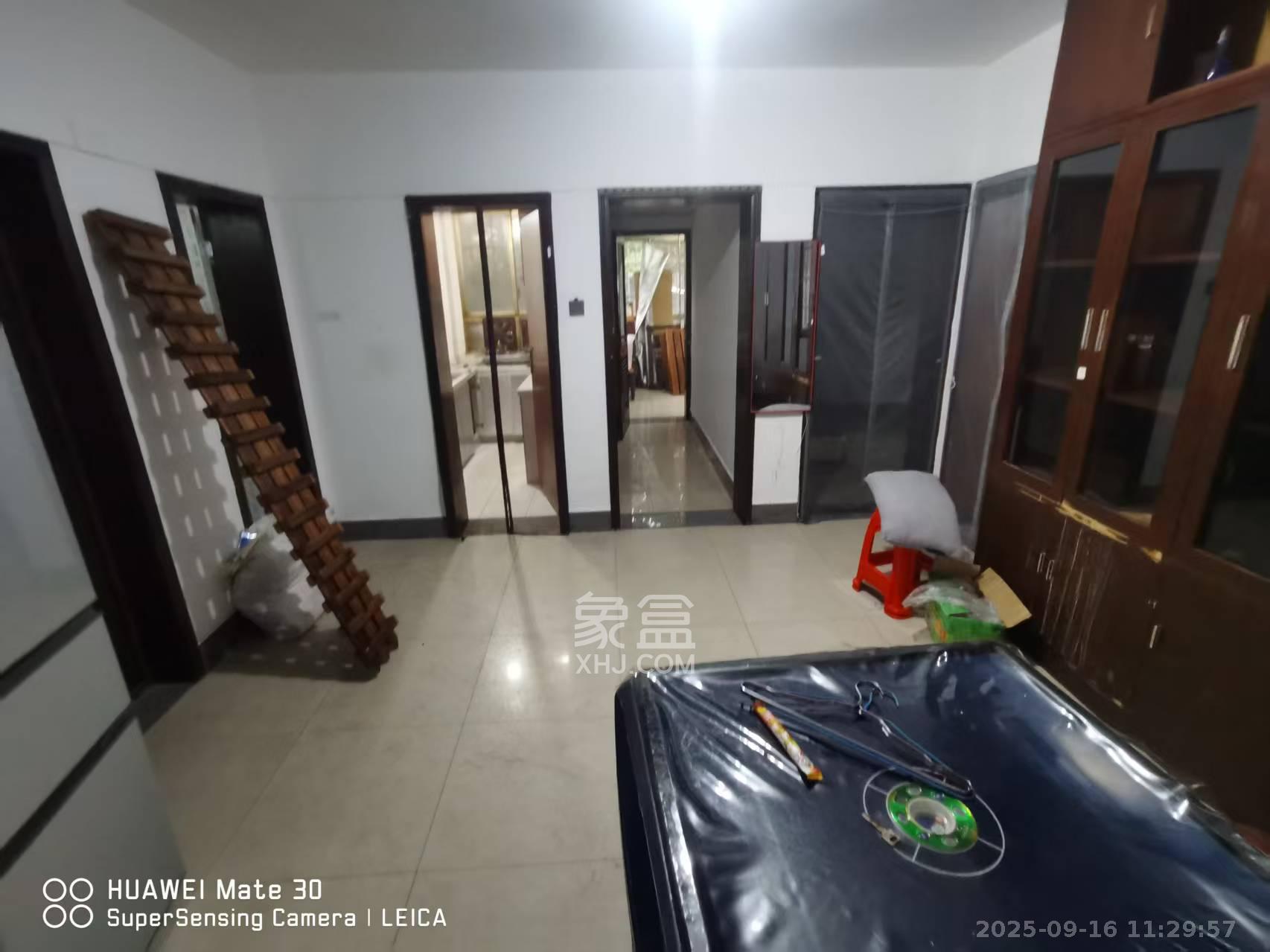 人民新村  2室1厅1卫    1800.0元/月室内图