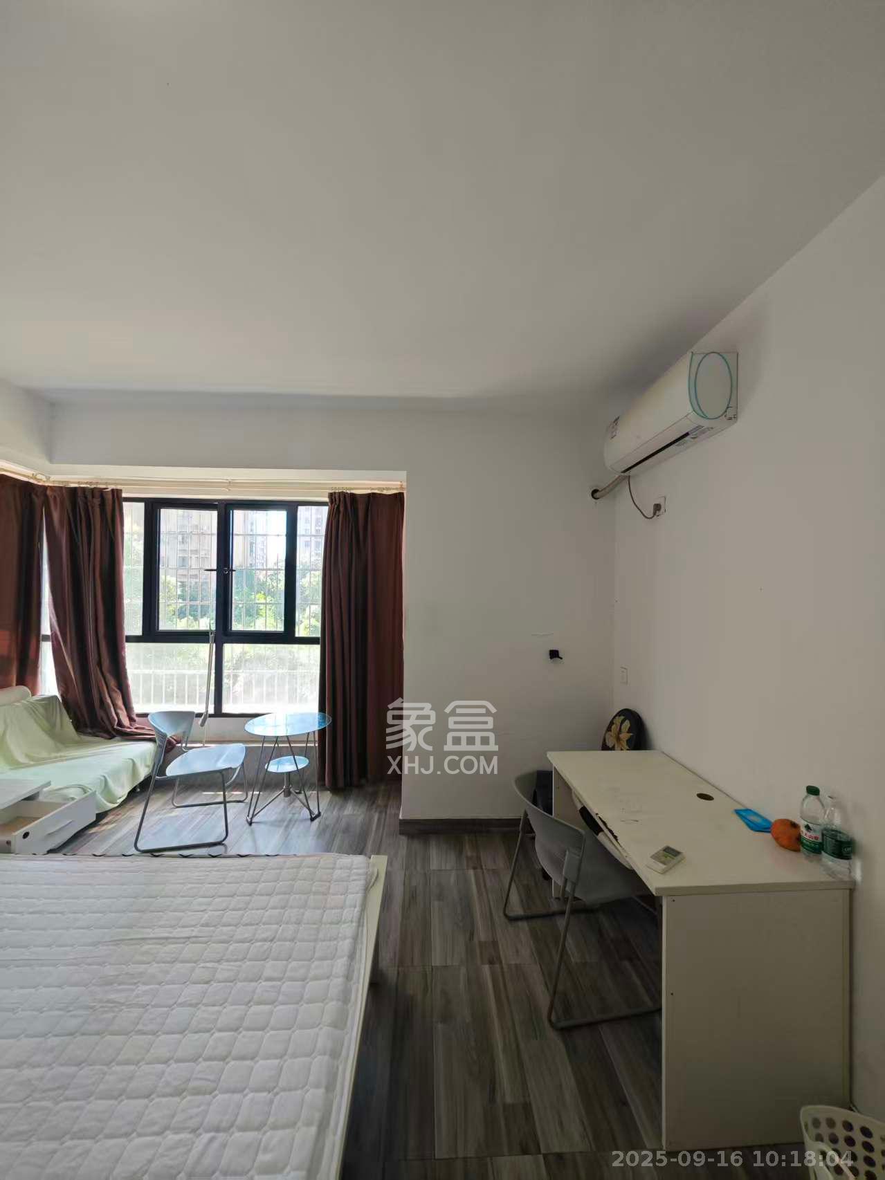 长大卧琥  1室0厅1卫    1200.0元/月室内图