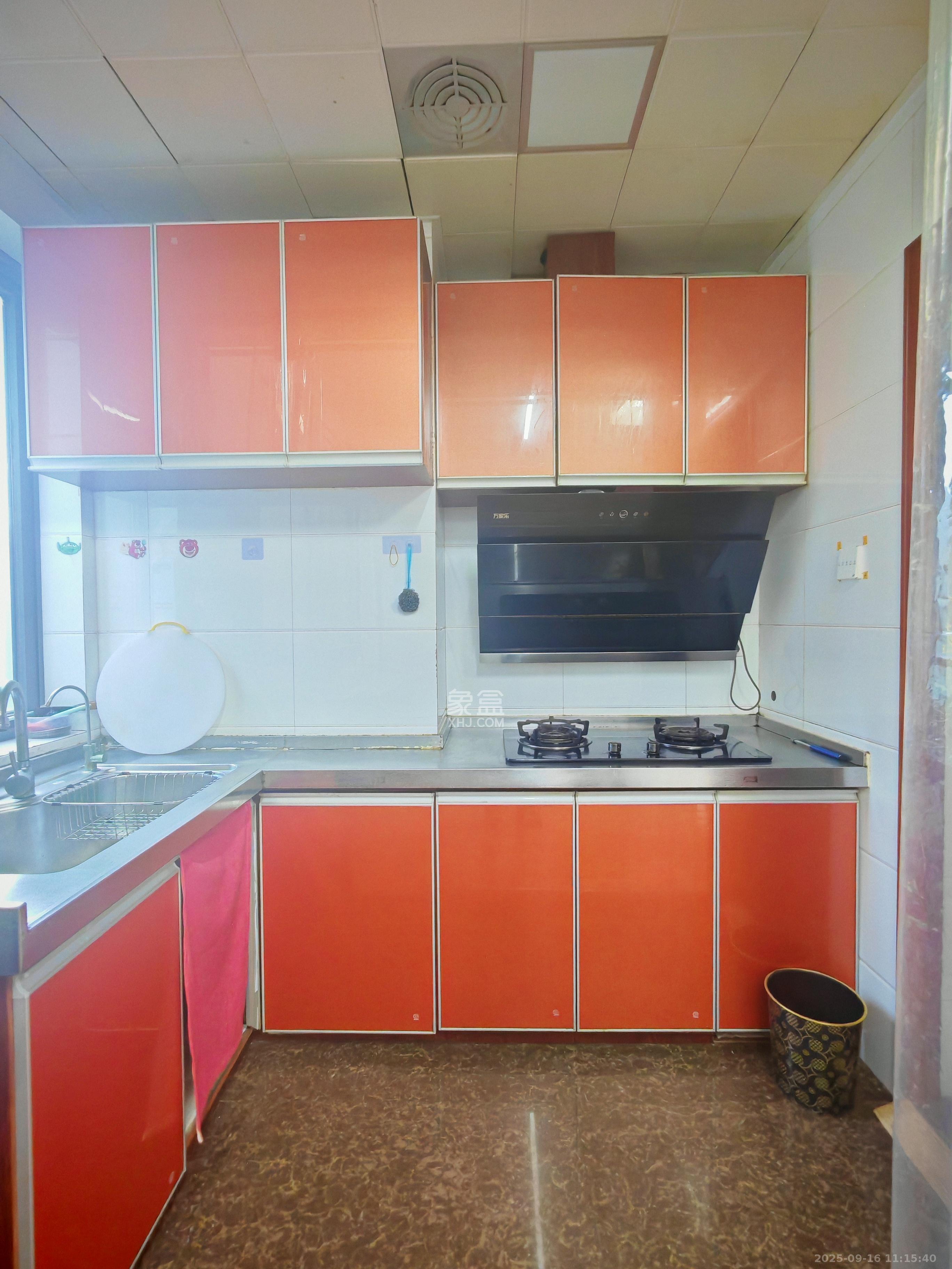 万博汇  2室1厅1卫    2300.0元/月 万博汇  2室1厅1卫    2300.0元/月室内图