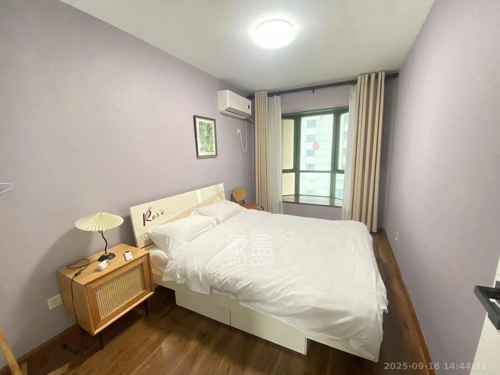 香格里嘉园  5室2厅2卫    4200.0元/月 香格里嘉园  5室2厅2卫    4200.0元/月室内图