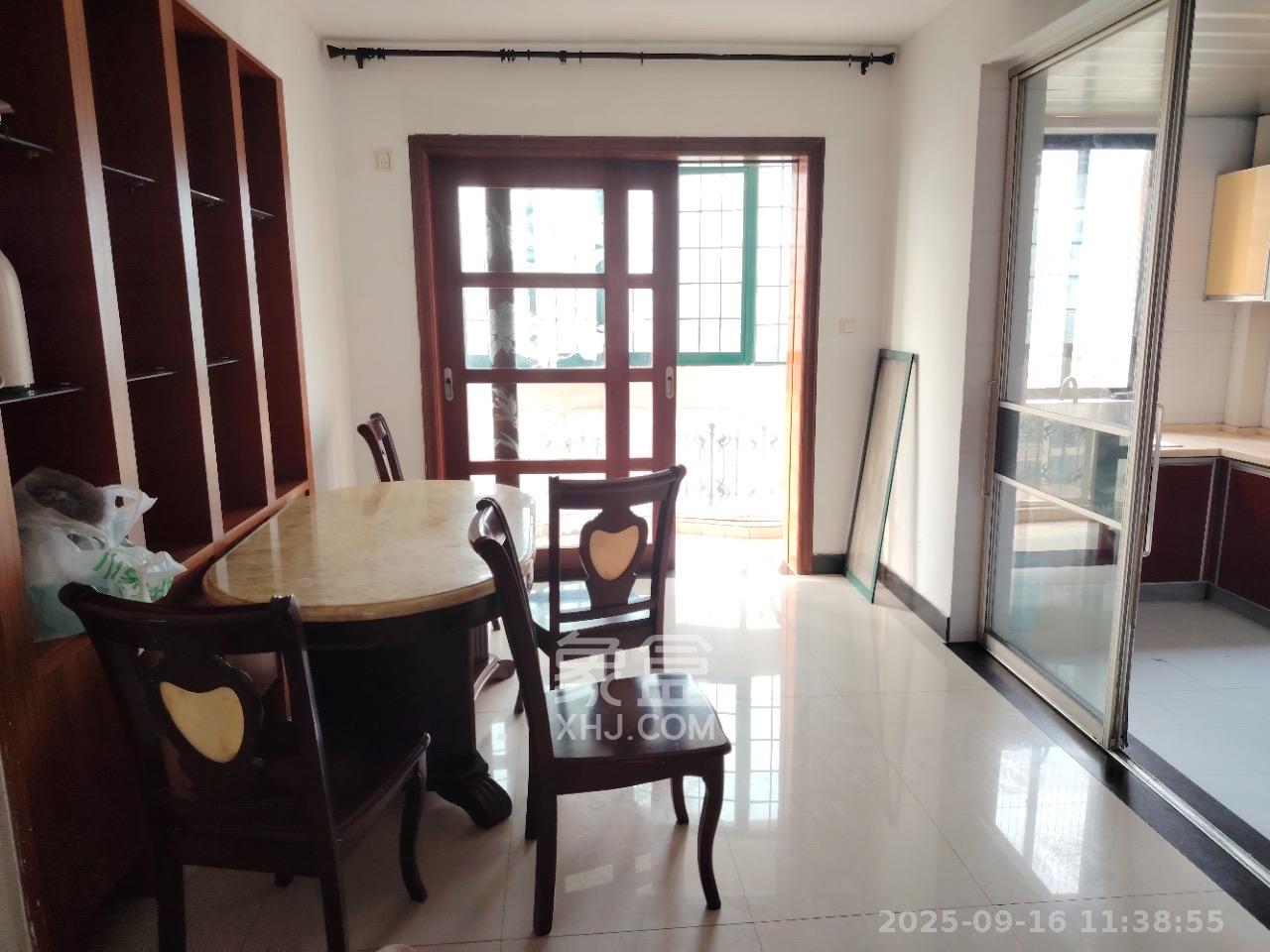 世嘉国际华城  4室2厅1卫    3200.0元/月室内图