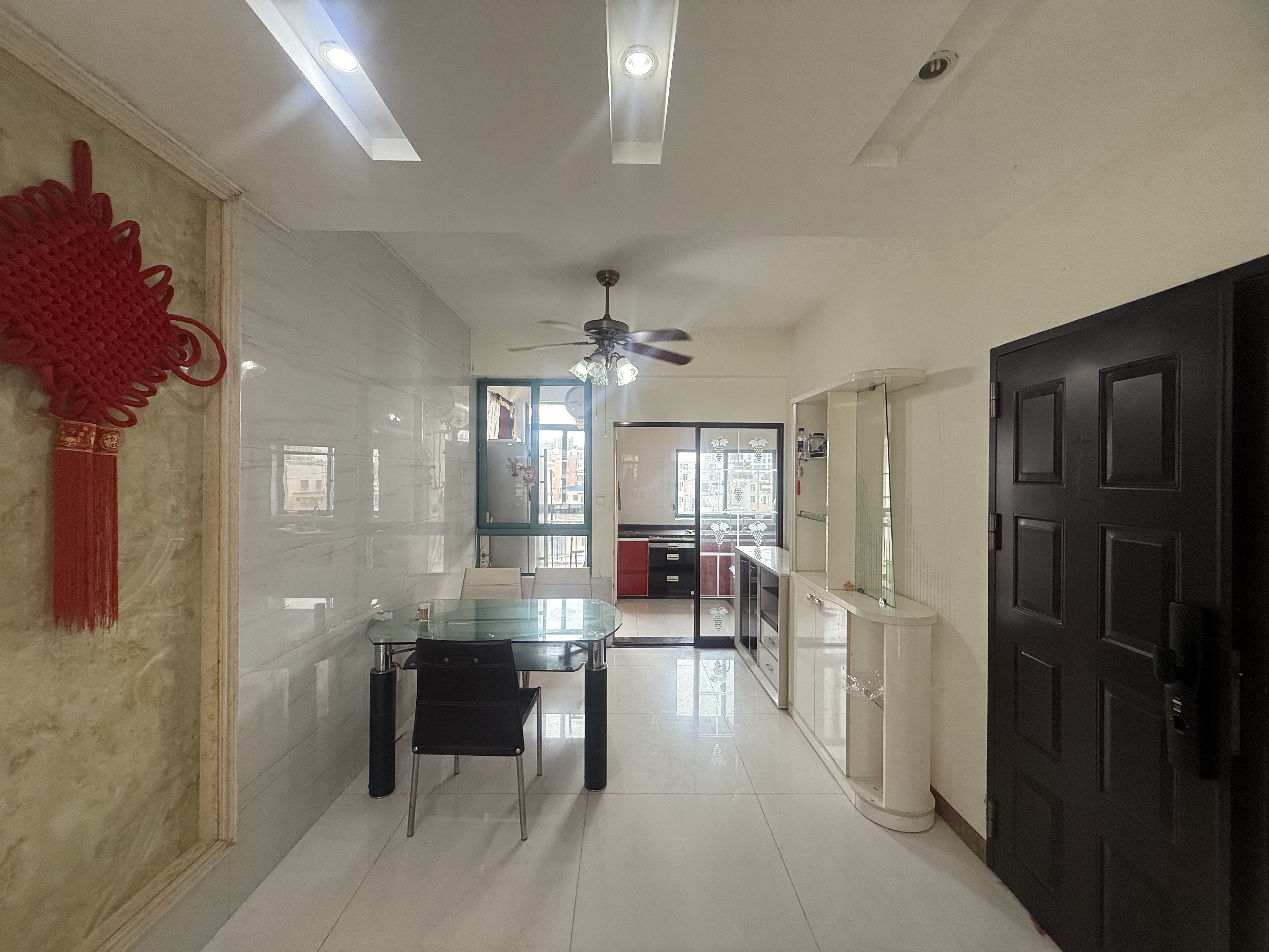 美舍名家  3室2厅2卫    3000.0元/月室内图