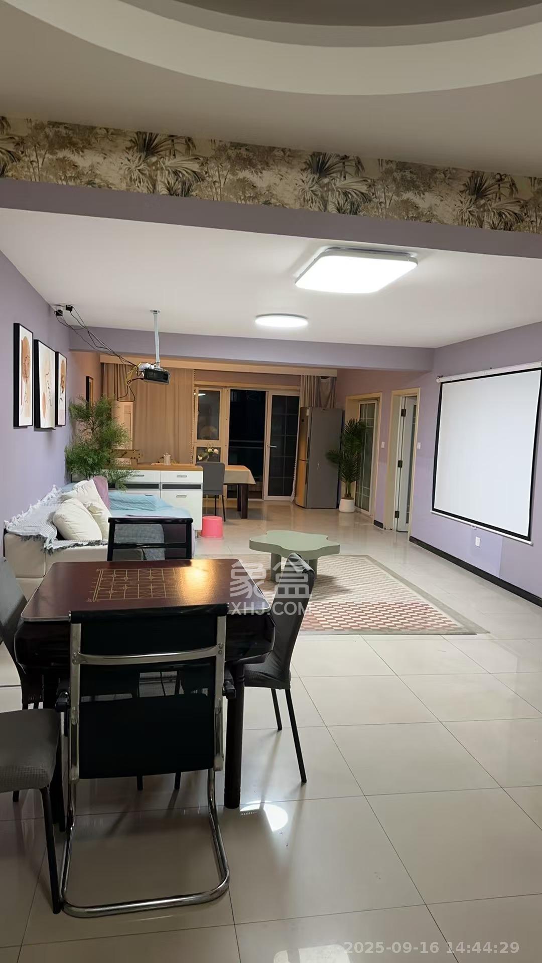 香格里嘉园  5室2厅2卫    4200.0元/月 香格里嘉园  5室2厅2卫    4200.0元/月室内图