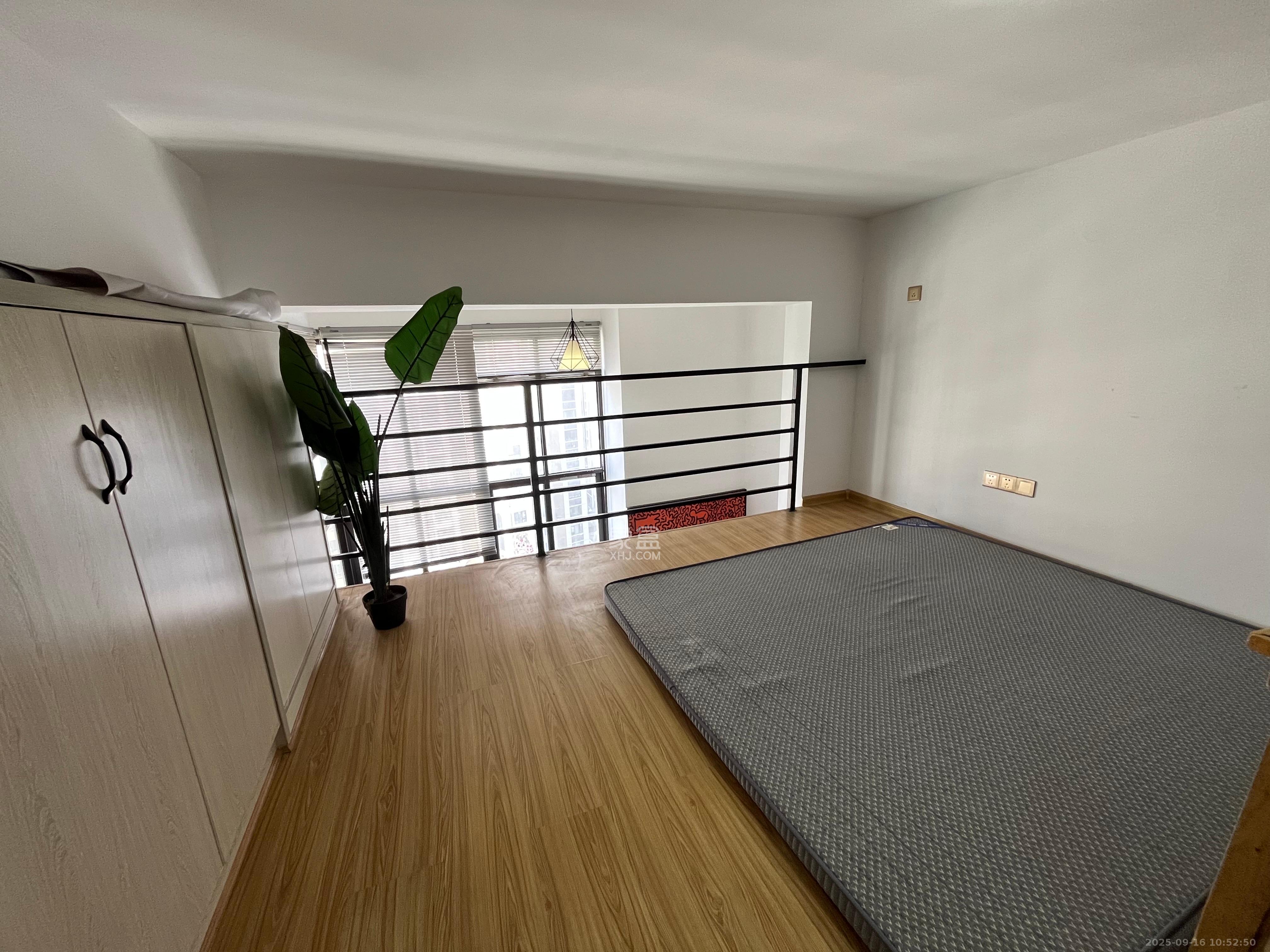 金科时代中心 1室1厅1卫 1700.0元/月 金科时代中心 1室1厅1卫 1700.0元/月室内图