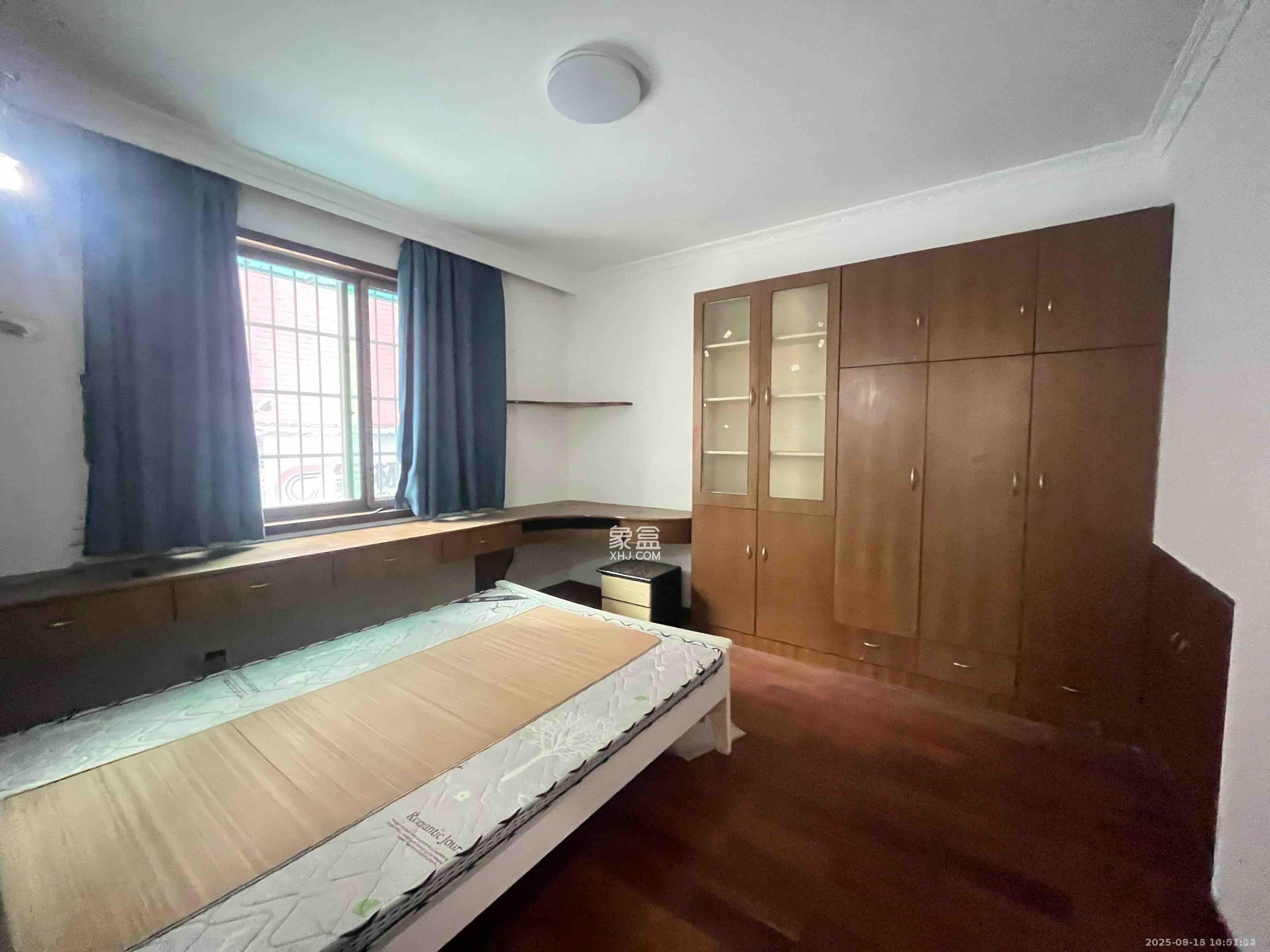 金盛园 4室2厅2卫 2100.0元/月 金盛园 4室2厅2卫 2100.0元/月室内图