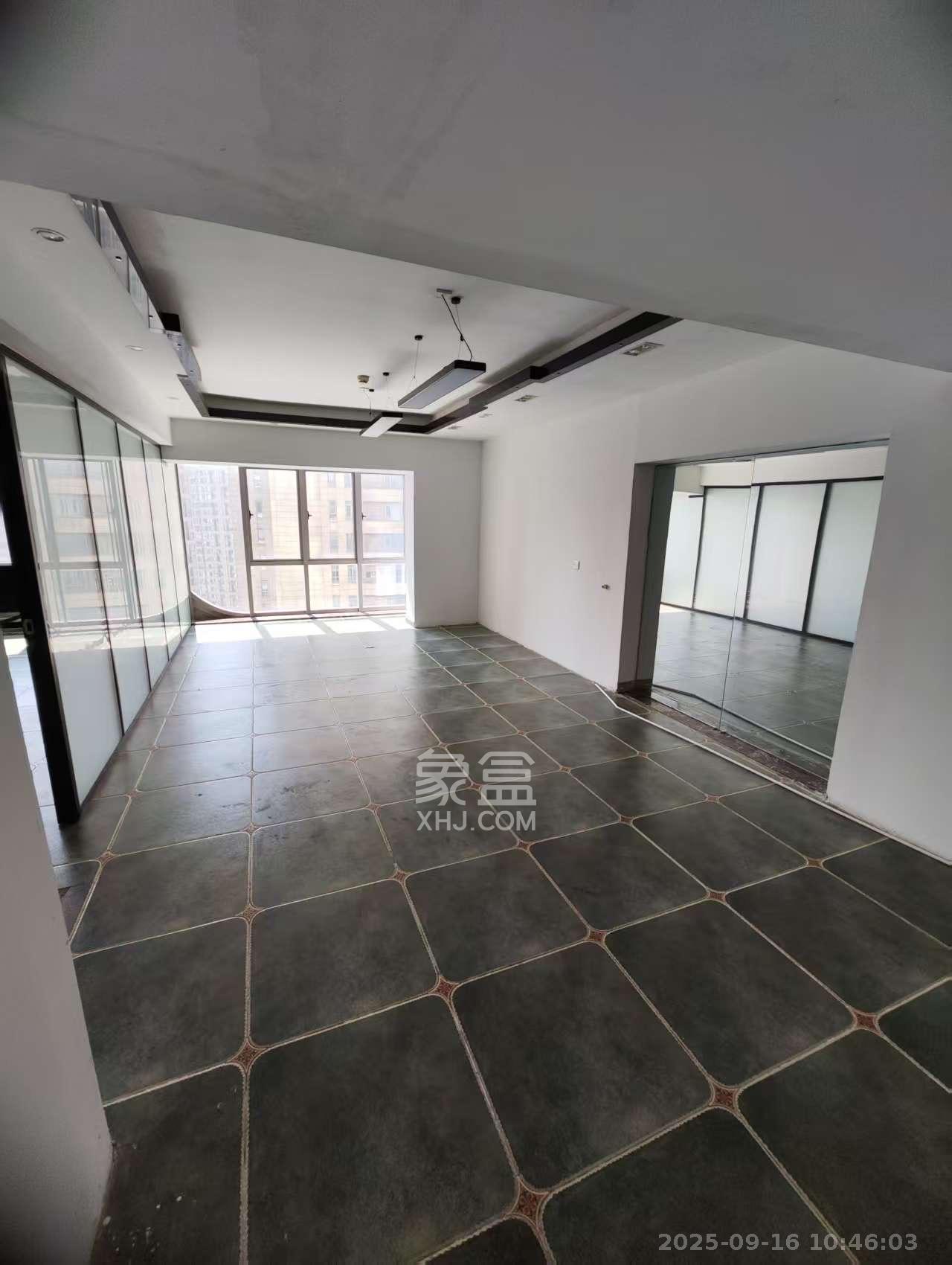 保利国际广场  1室1厅1卫    5500.0元/月室内图