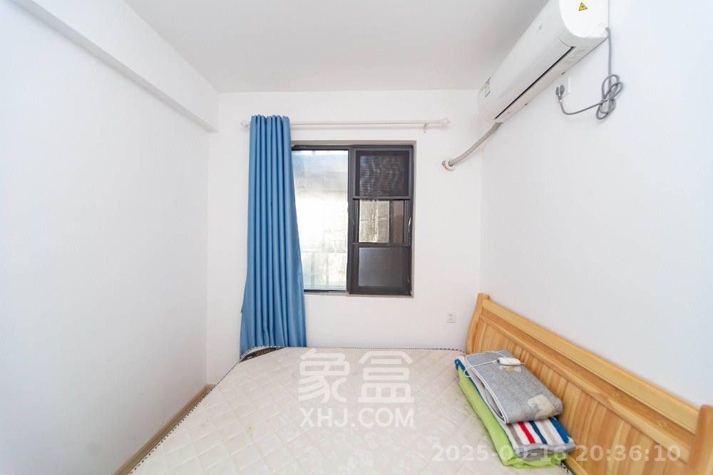 天翼花园（中国电信单位房）  3室2厅2卫    2700.0元/月室内图