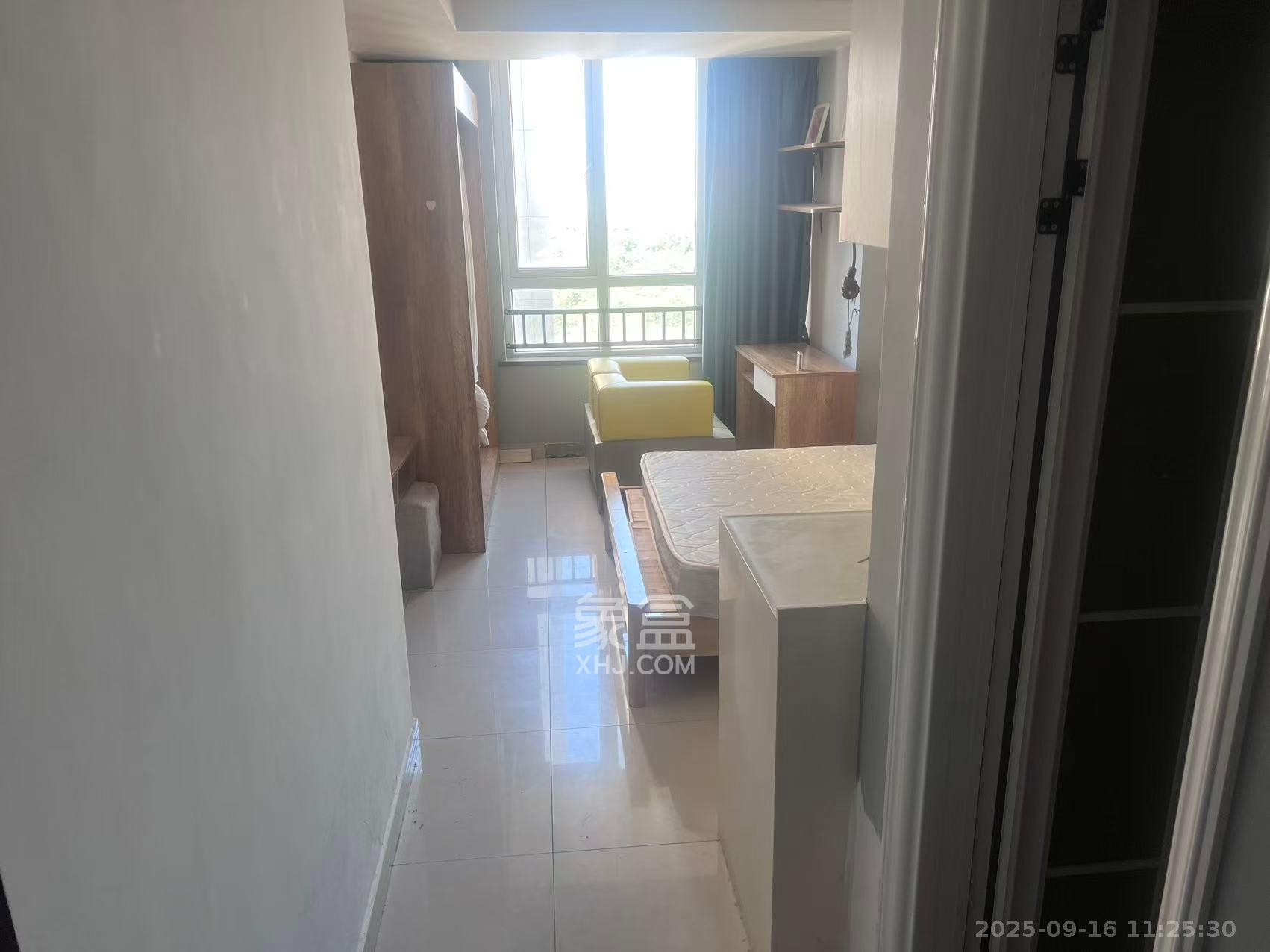 绿地之窗   29.8㎡      900.0元/月室内图