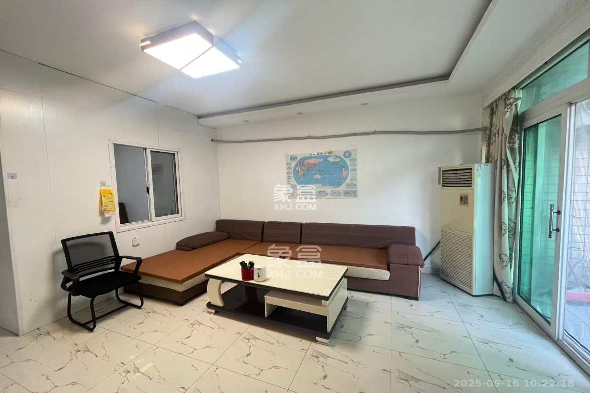 维一星城  3室2厅2卫    2600.0元/月 维一星城  3室2厅2卫    2600.0元/月室内图