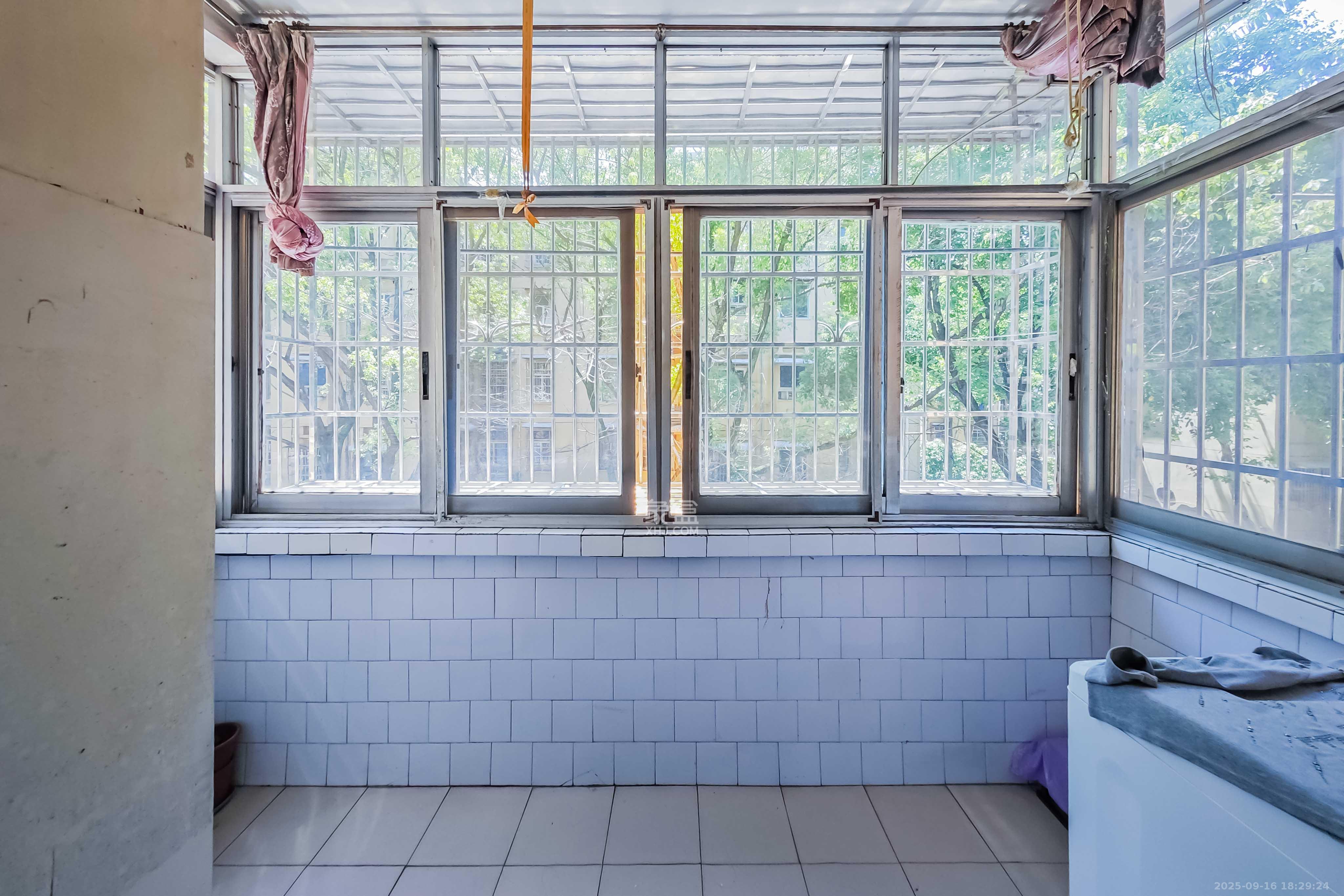 中南家园  3室2厅1卫    48.0万 中南家园  3室2厅1卫    48.0万其他