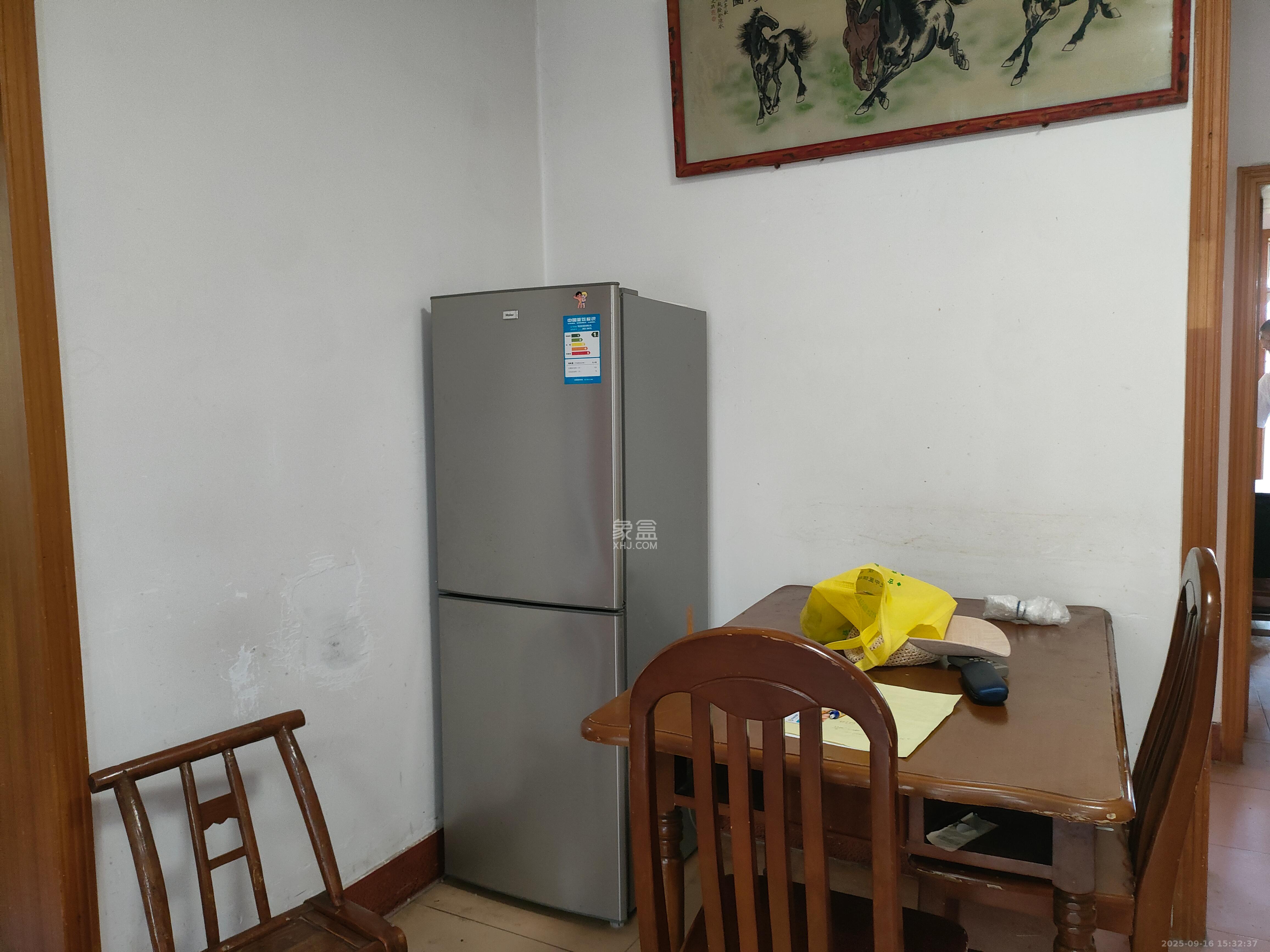 融城花苑  2室2厅1卫   1600.00元/月室内图