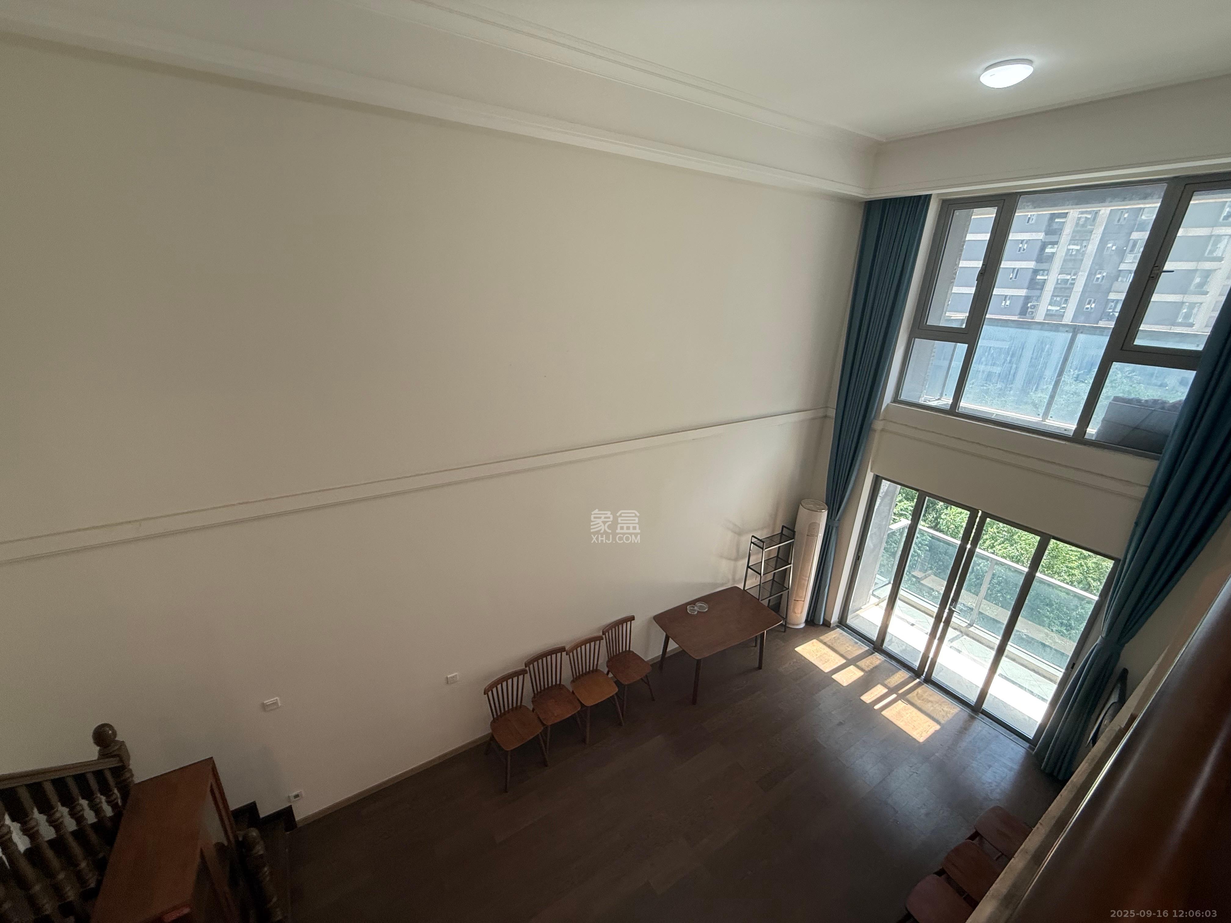 保利天禧C区 3室2厅2卫 4200.0元/月 保利天禧C区 3室2厅2卫 4200.0元/月室内图