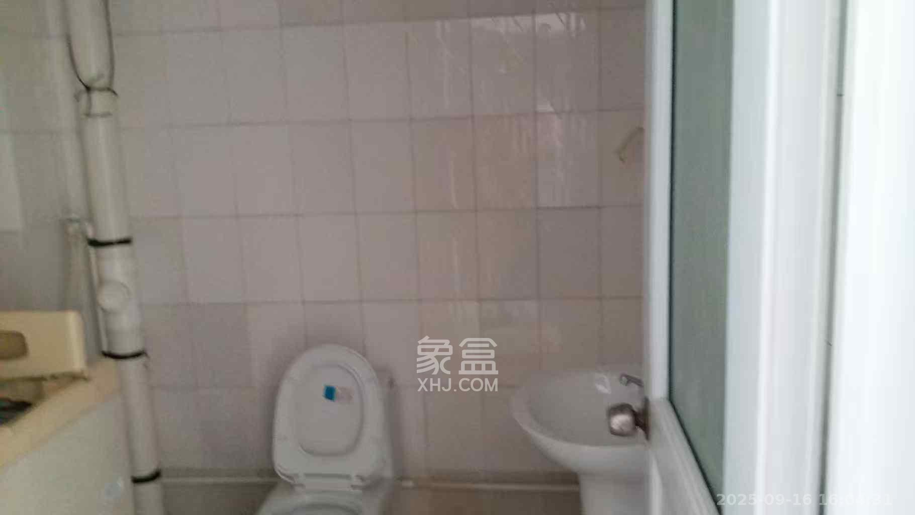 金湘北苑 3室2厅1卫 2000.0元/月 金湘北苑 3室2厅1卫 2000.0元/月室内图