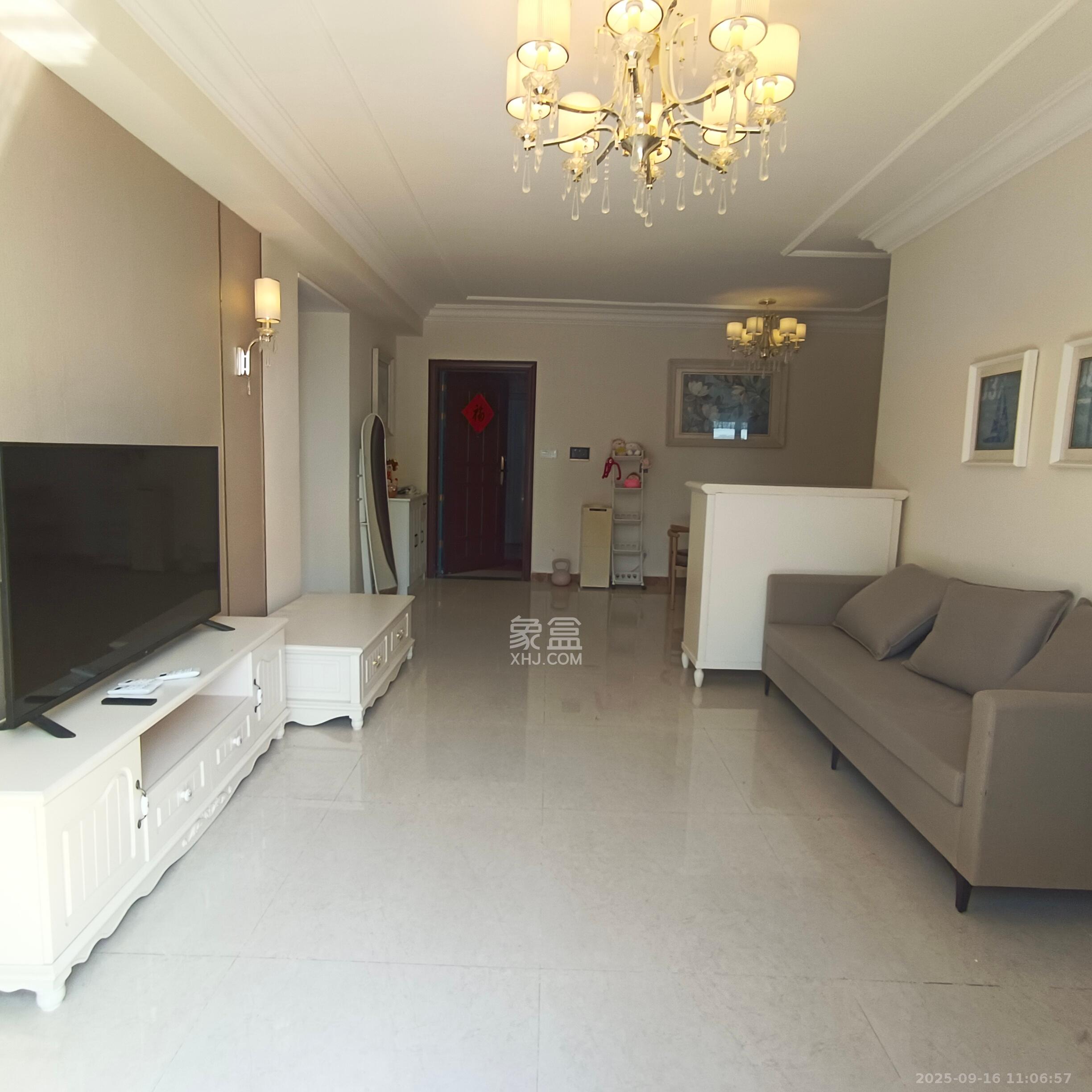 恒大雅苑  3室2厅2卫    3000.0元/月室内图