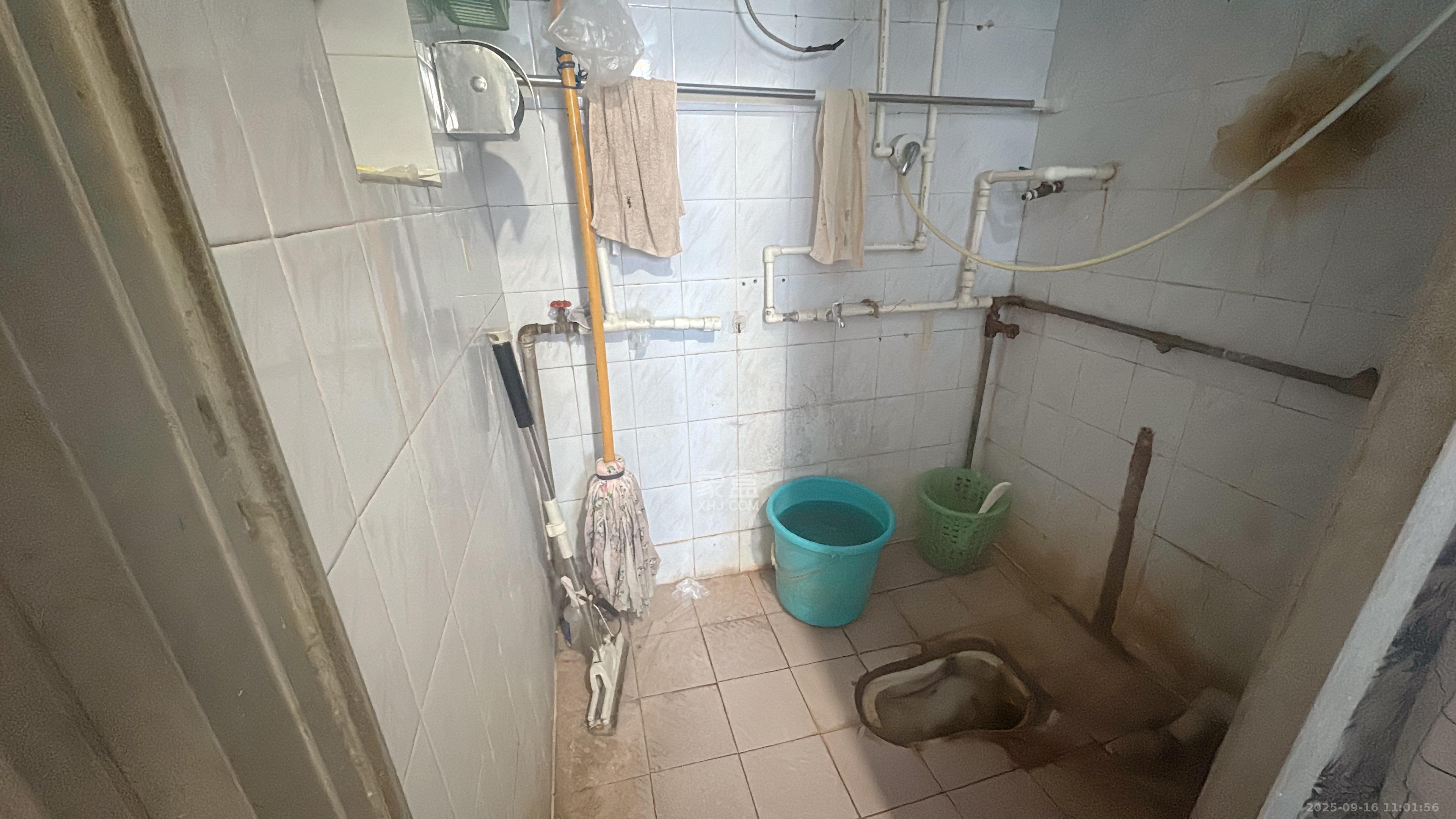 吉景小区  2室1厅1卫    1300.0元/月室内图