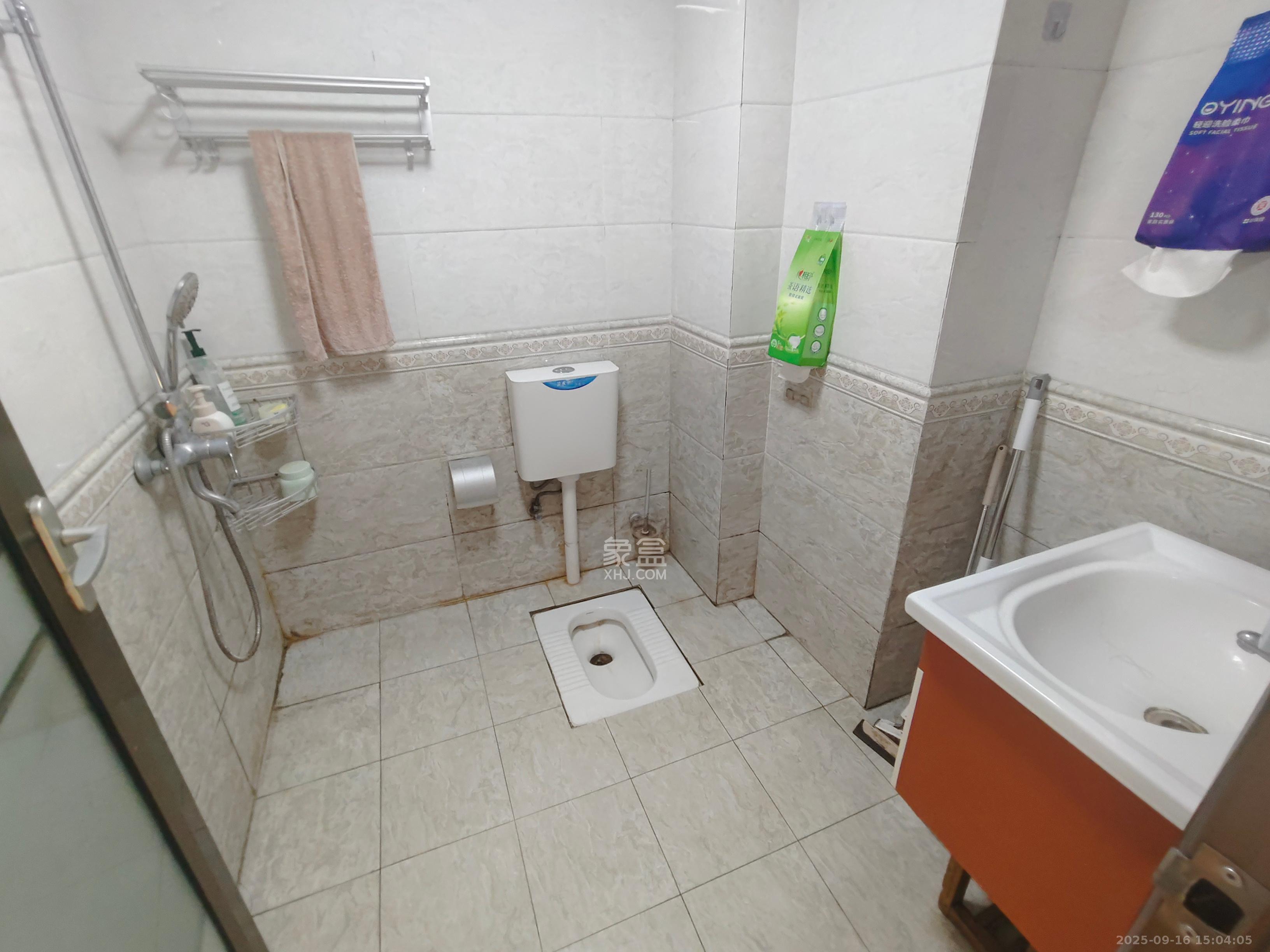 五矿万境水岸二期(五矿万境水岸和苑) 1室1厅1卫 1400.0元/月 五矿万境水岸二期(五矿万境水岸和苑) 1室1厅1卫 1400.0元/月室内图