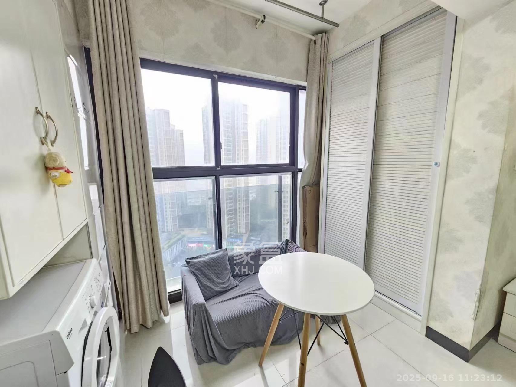 达美D6区 1室1厅1卫 1400.0元/月 达美D6区 1室1厅1卫 1400.0元/月室内图