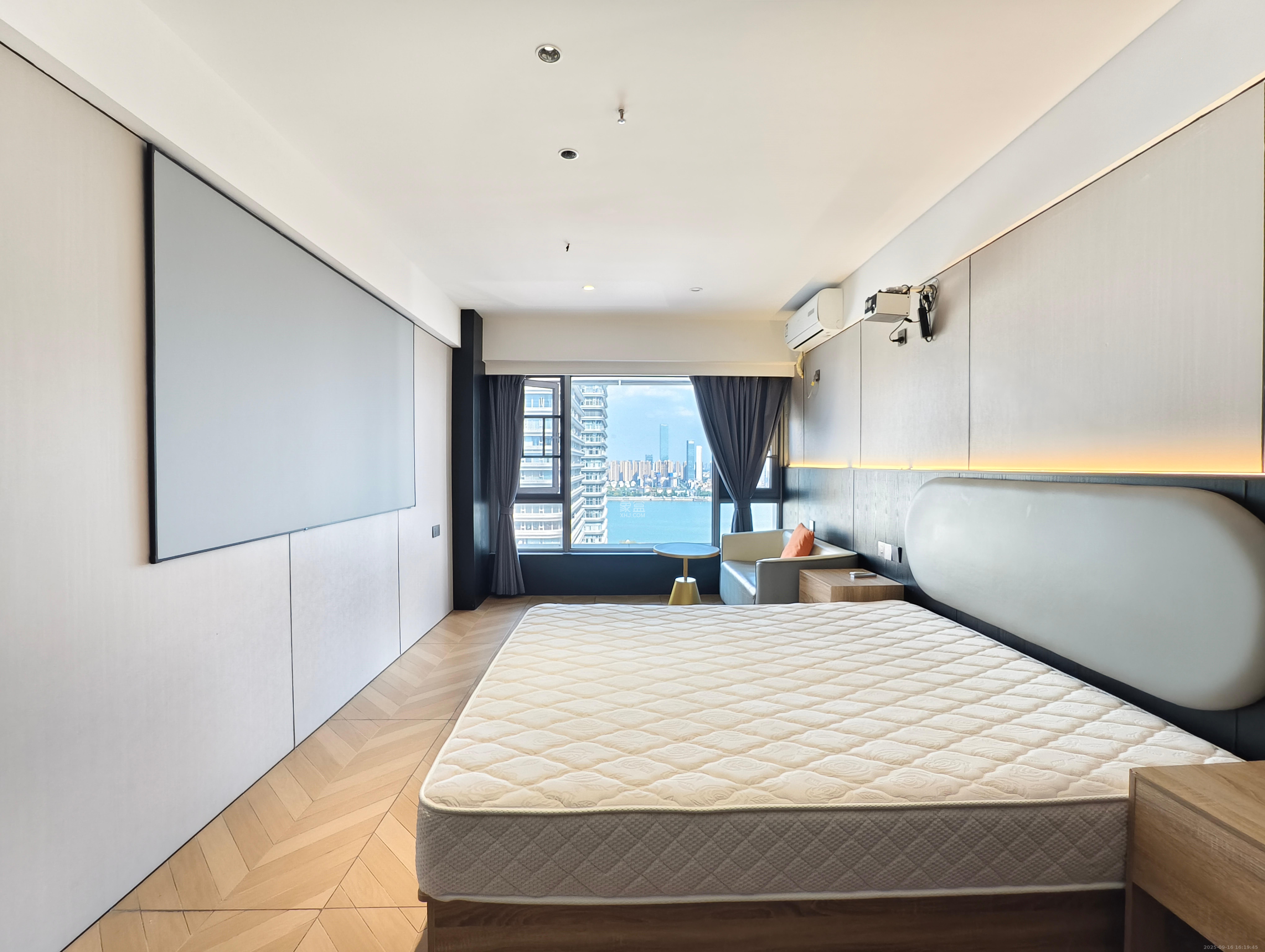 保利天禧EF区 1室1厅1卫 2000.0元/月 保利天禧EF区 1室1厅1卫 2000.0元/月室内图