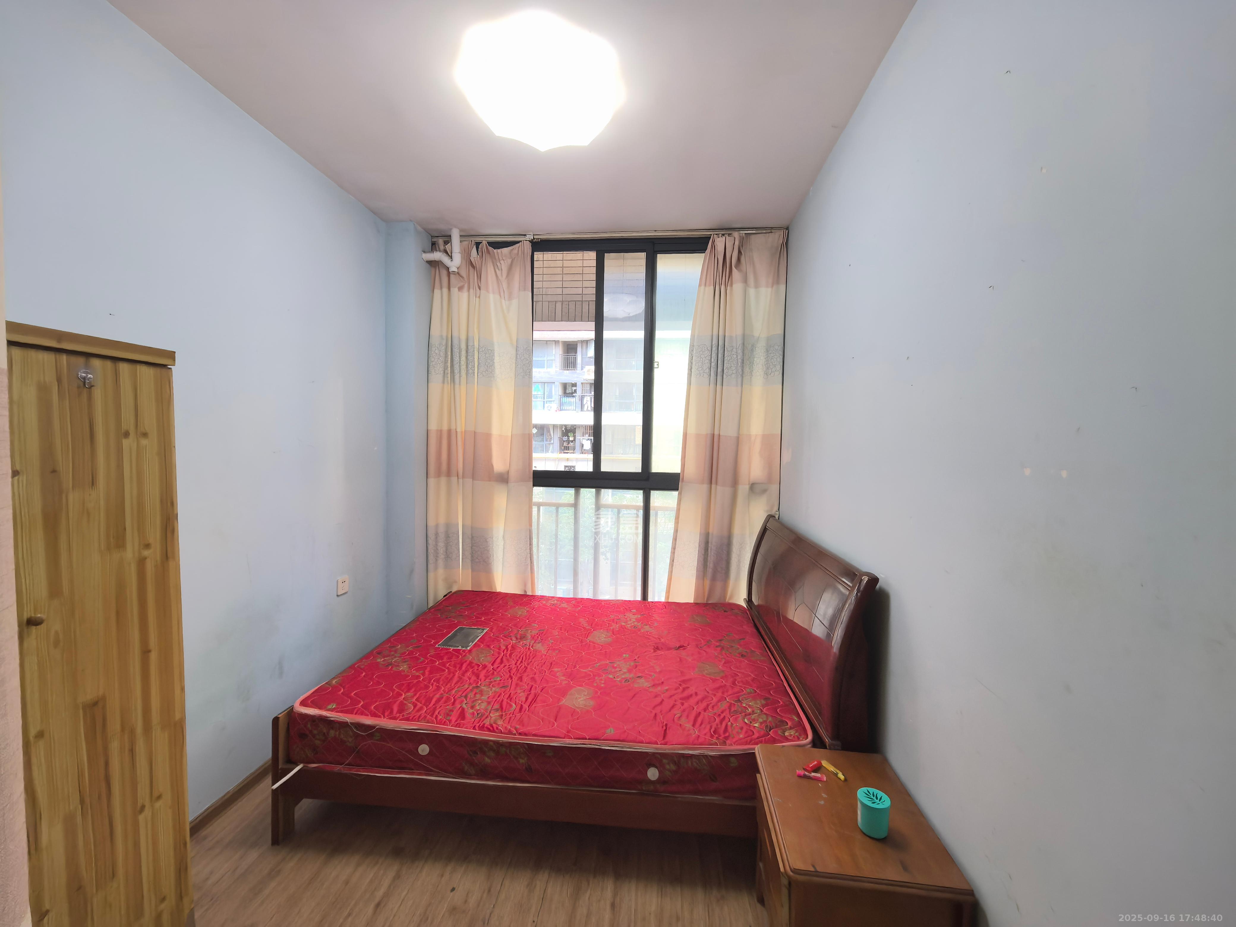 中信文化广场(中信新城二期) 3室2厅1卫 1800.0元/月 中信文化广场(中信新城二期) 3室2厅1卫 1800.0元/月室内图