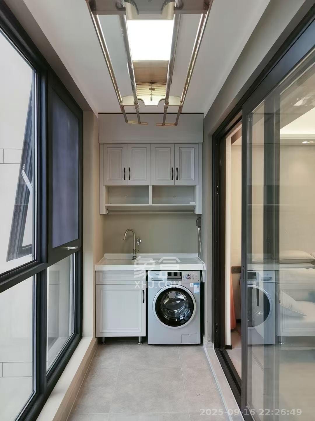 万科里金域国际 3室2厅1卫 6000.0元/月 万科里金域国际 3室2厅1卫 6000.0元/月室内图