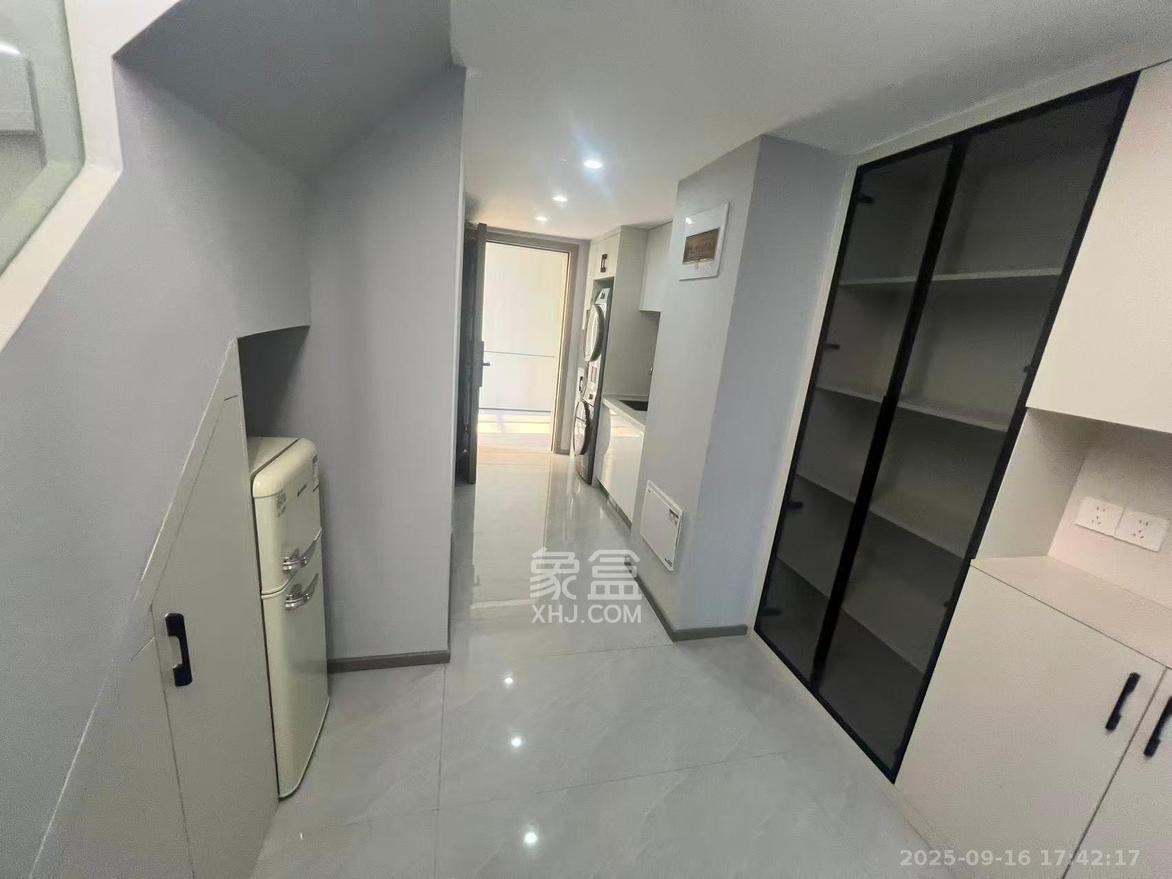 时代MOMA云PARK  1室1厅1卫   2300.00元/月室内图