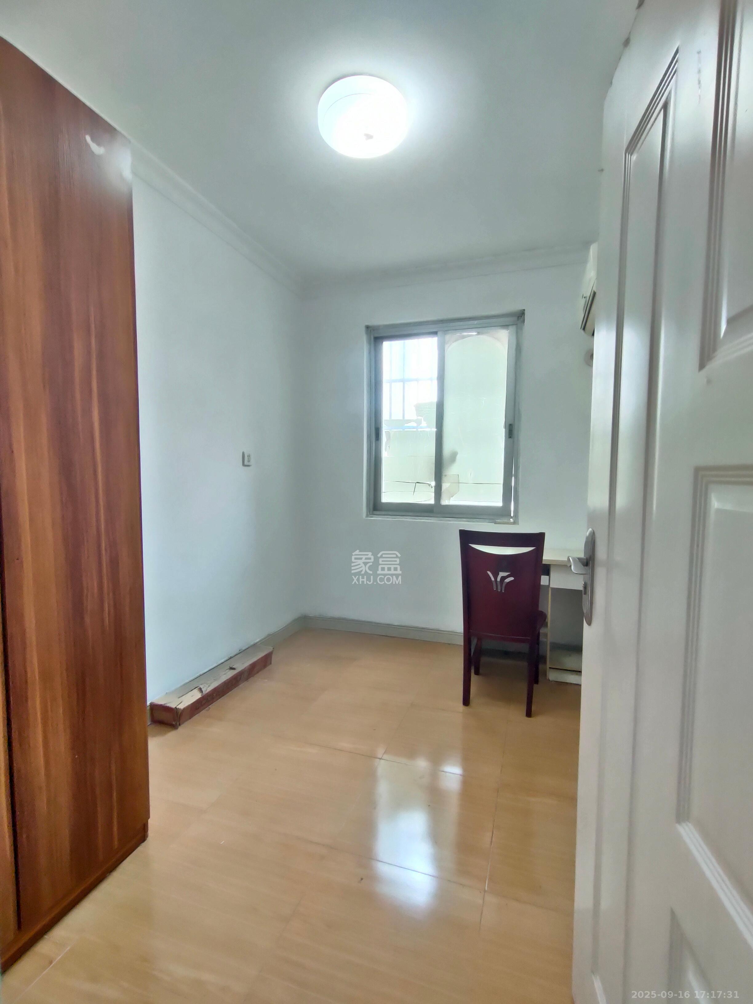 海东青大厦  5室1厅1卫    3200.0元/月室内图