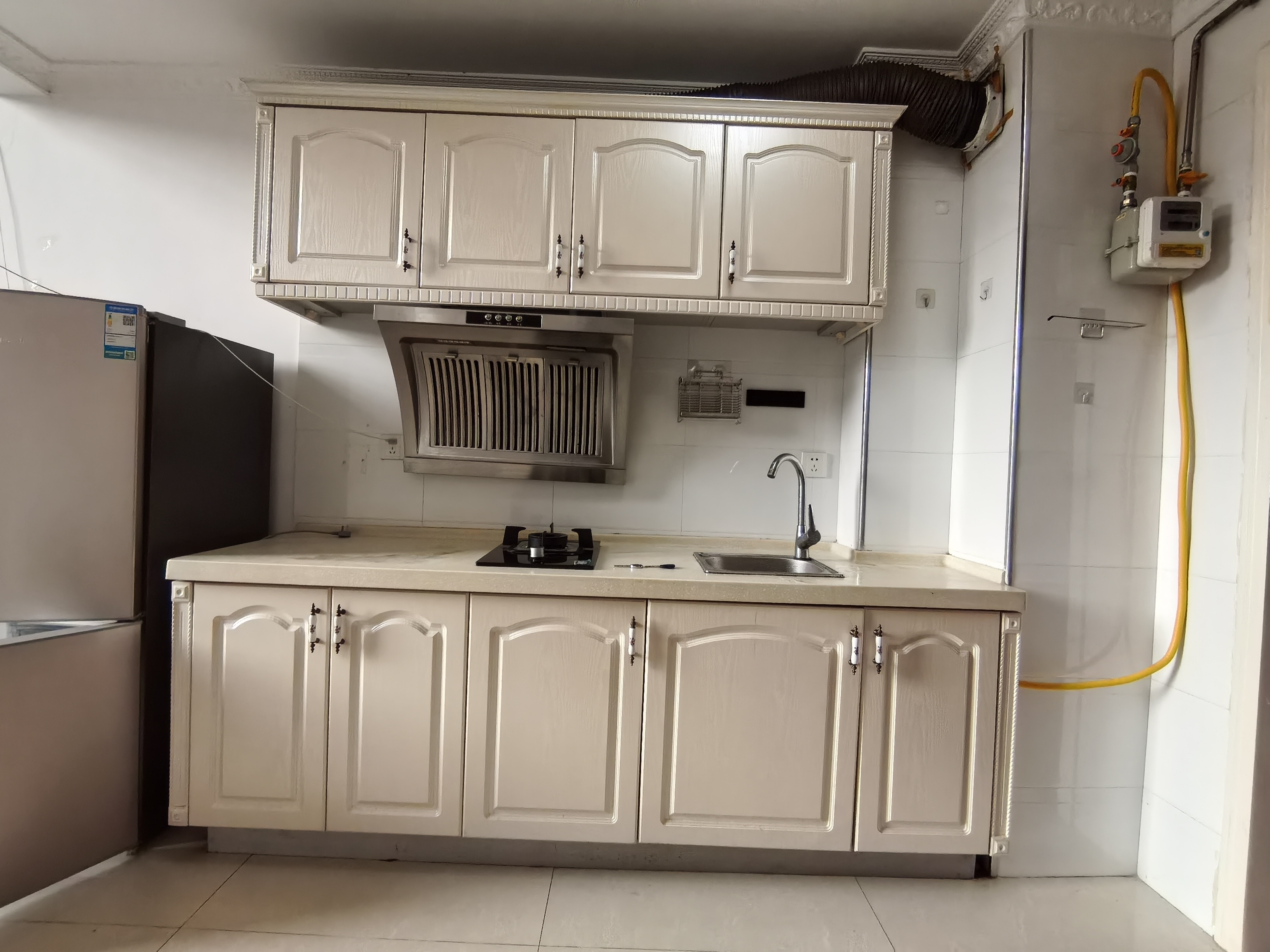 龙泰上品 1室0厅0卫 29.8万 龙泰上品 1室0厅0卫 29.8万客厅