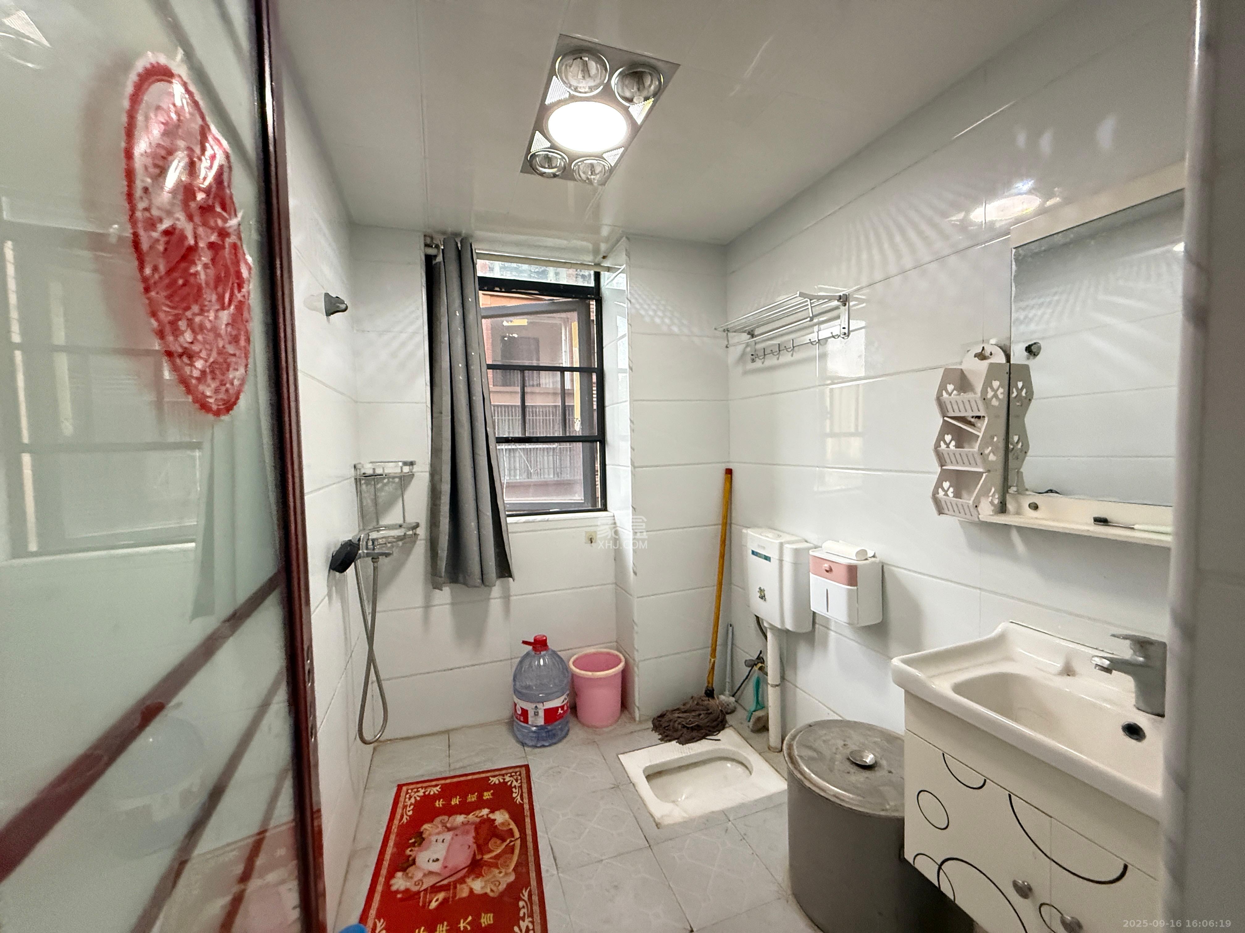 珠江东方明珠(新地东方明珠)三期 3室2厅1卫 1600.0元/月 珠江东方明珠(新地东方明珠)三期 3室2厅1卫 1600.0元/月室内图