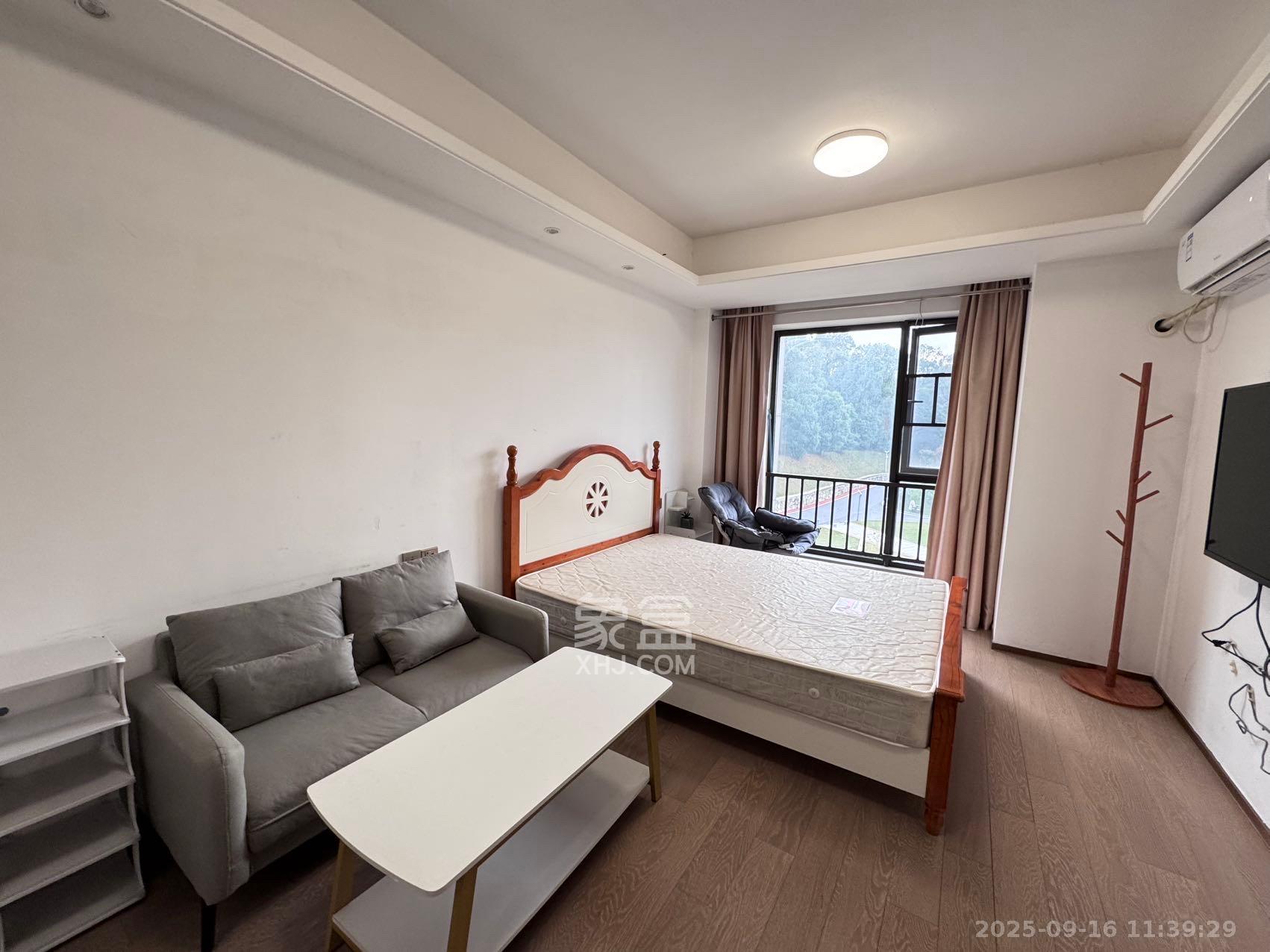 旭辉华宇南宸府 1室1厅1卫 1100.0元/月 旭辉华宇南宸府 1室1厅1卫 1100.0元/月室内图