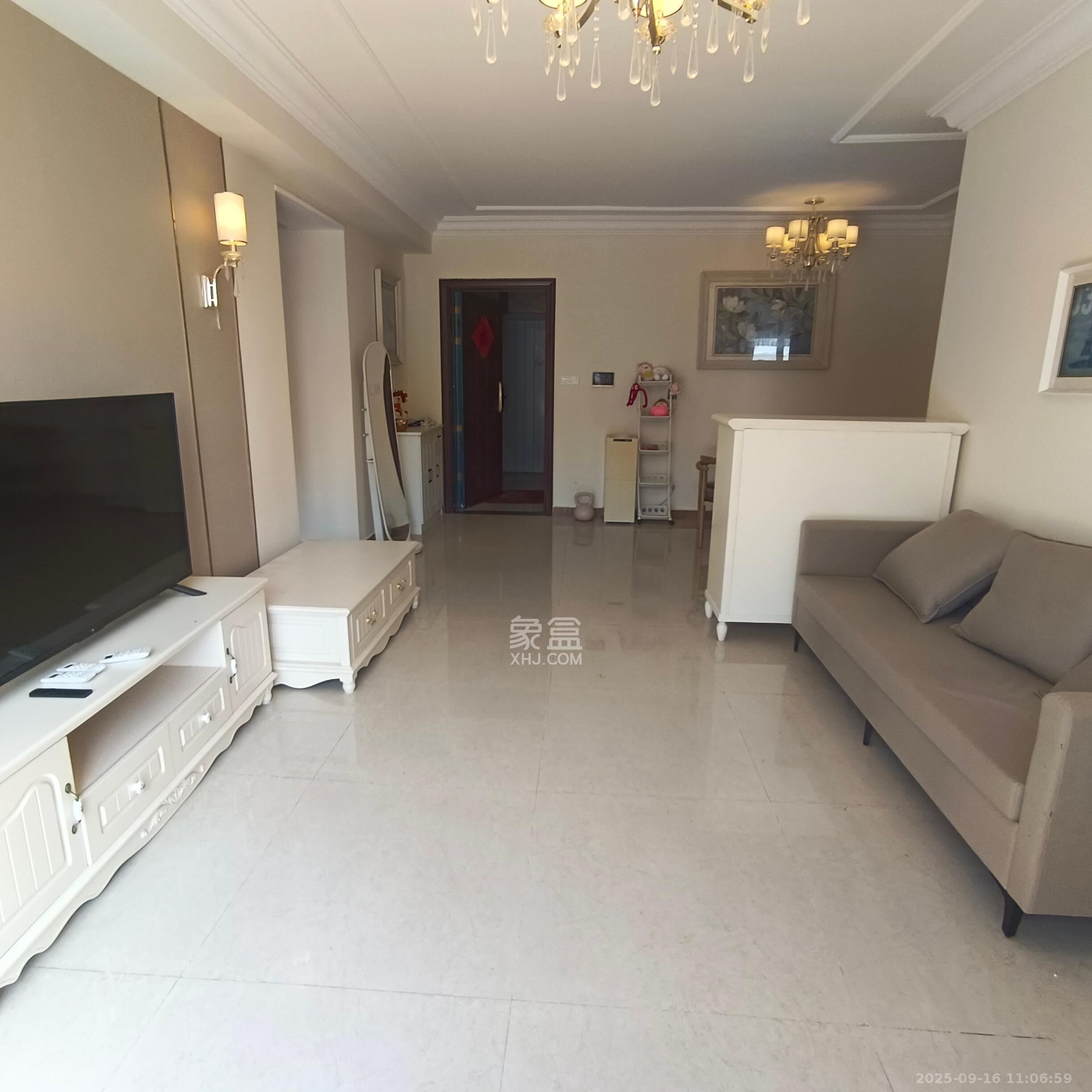 恒大雅苑 3室2厅2卫 3000.0元/月 恒大雅苑 3室2厅2卫 3000.0元/月室内图