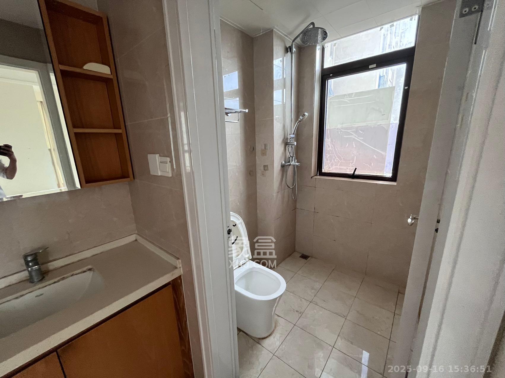 中建信和城  1室1厅1卫    1800.0元/月 中建信和城  1室1厅1卫    1800.0元/月室内图