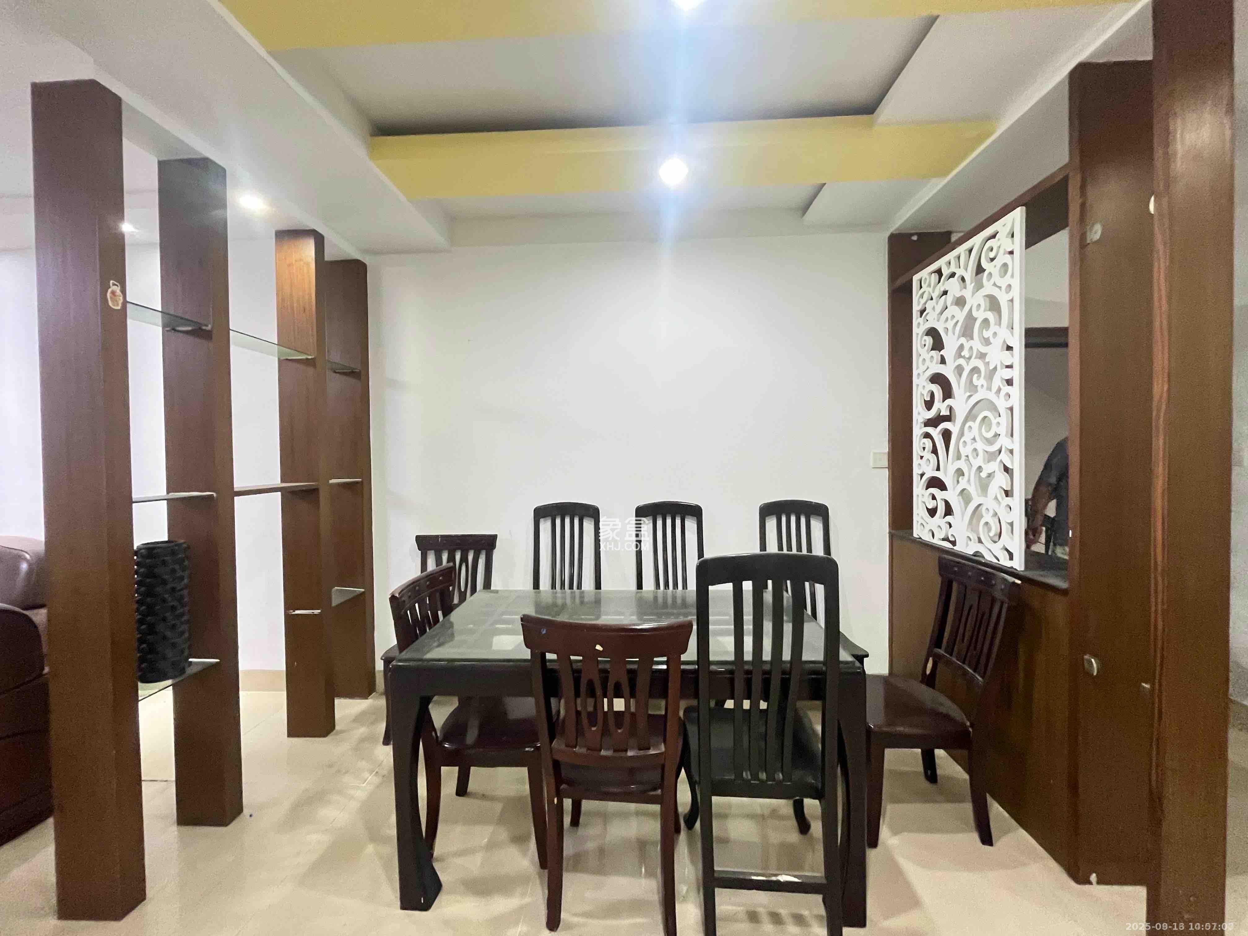 金盛园  4室2厅2卫    2100.0元/月室内图