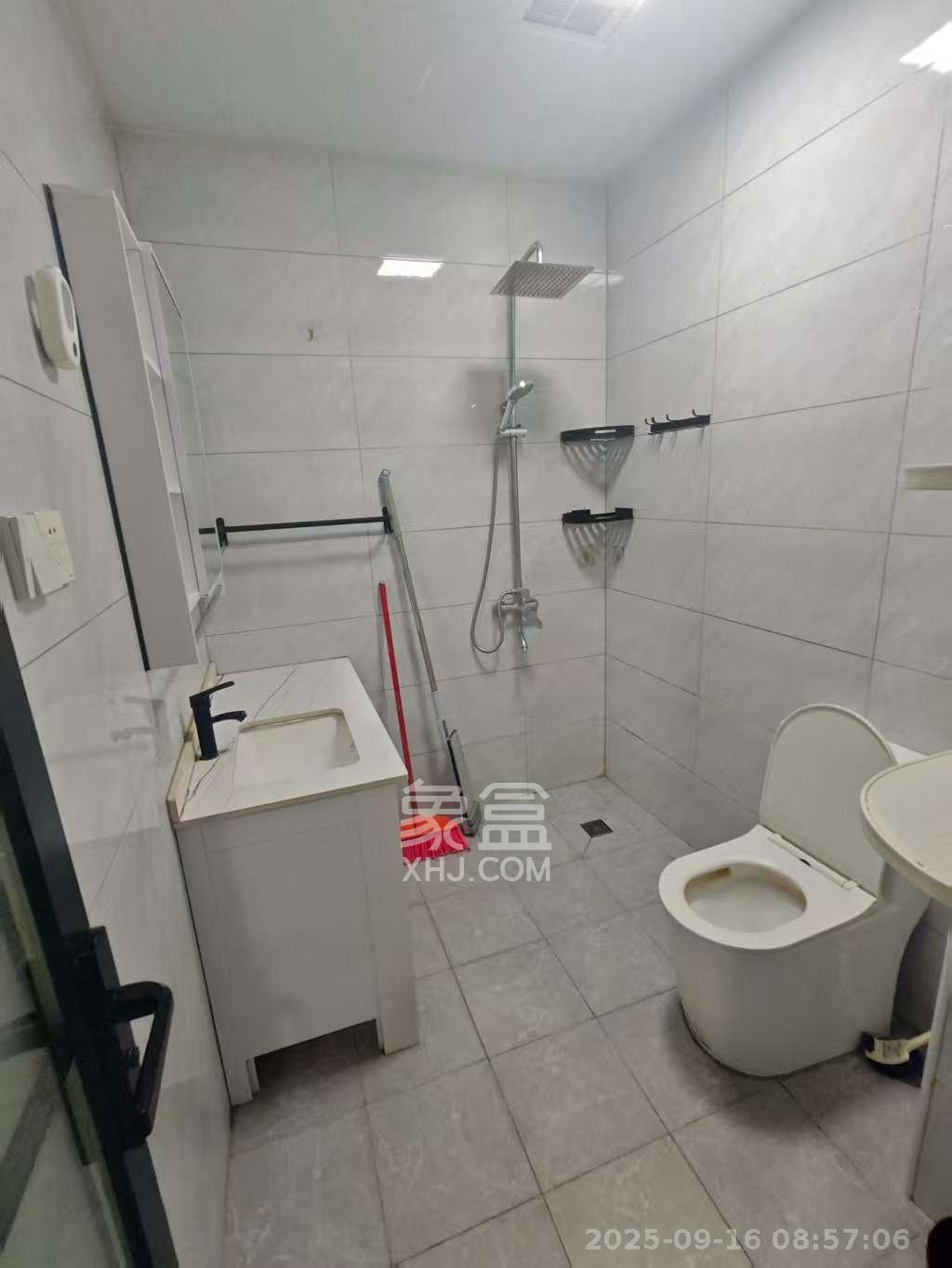 东友星座 2室1厅1卫 2700.0元/月 东友星座 2室1厅1卫 2700.0元/月室内图