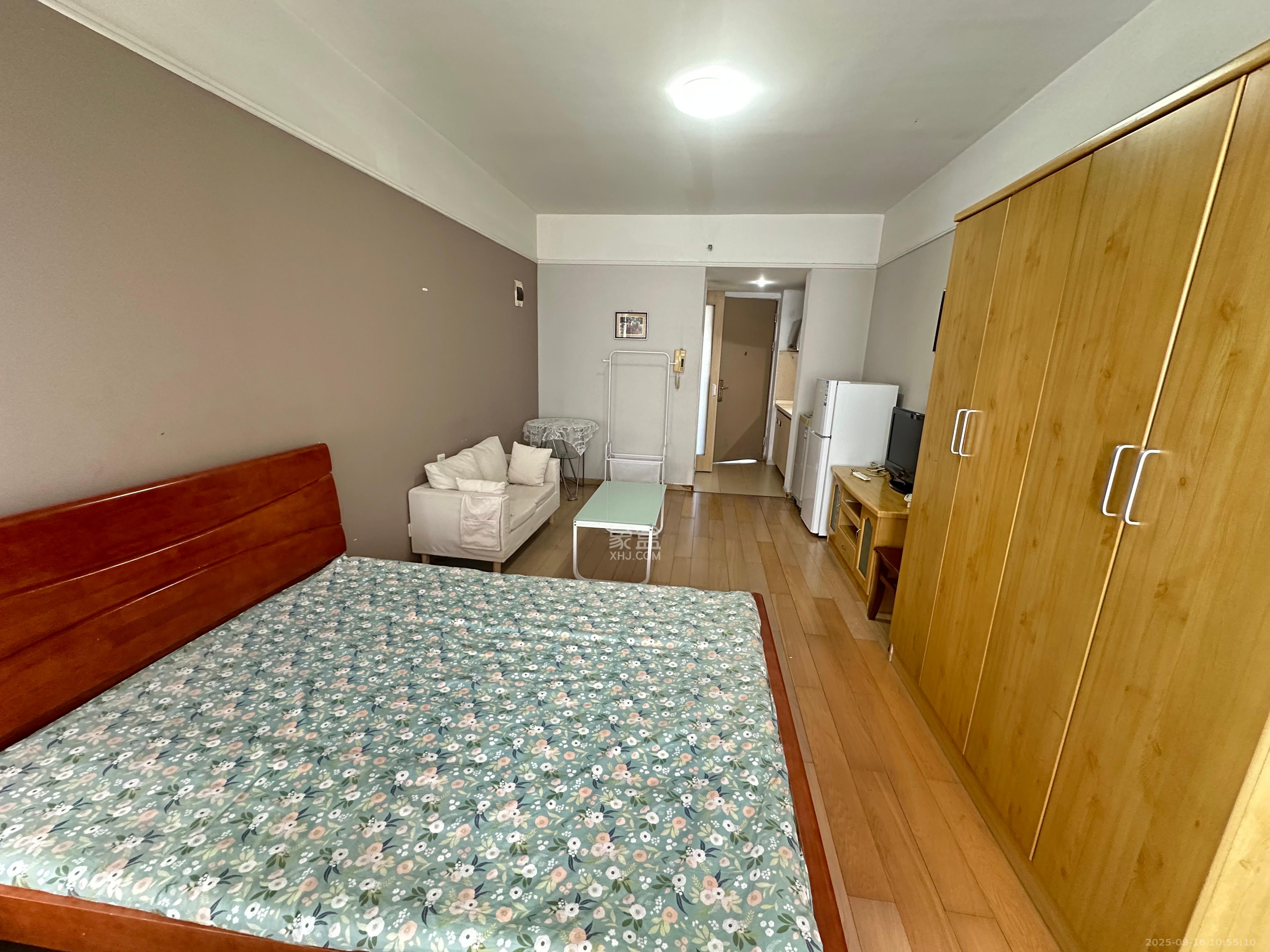 万科金色家园 1室1厅1卫 1500.0元/月 万科金色家园 1室1厅1卫 1500.0元/月室内图