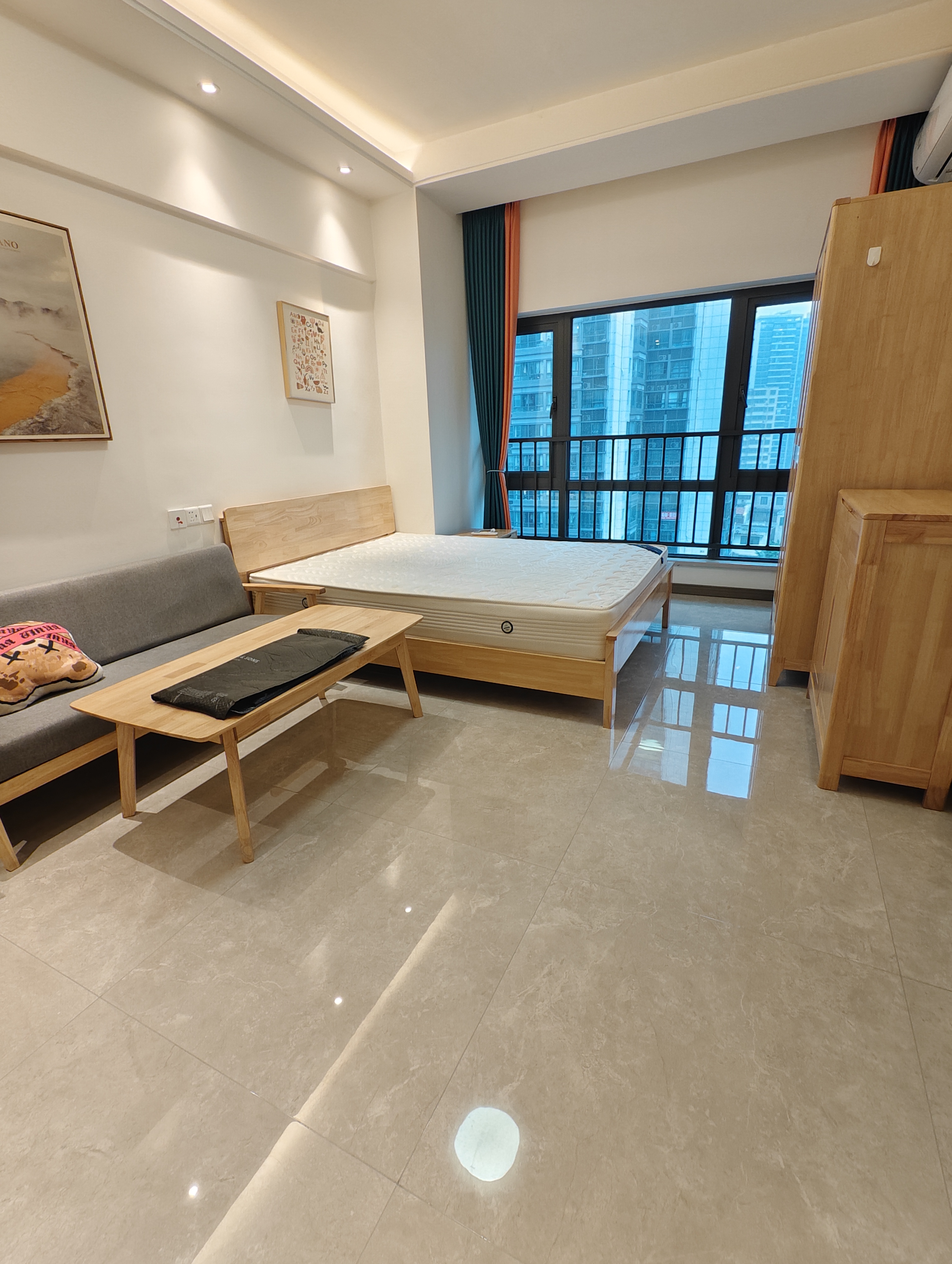 龙湖光年 2室1厅2卫 3500.0元/月 龙湖光年 2室1厅2卫 3500.0元/月室内图